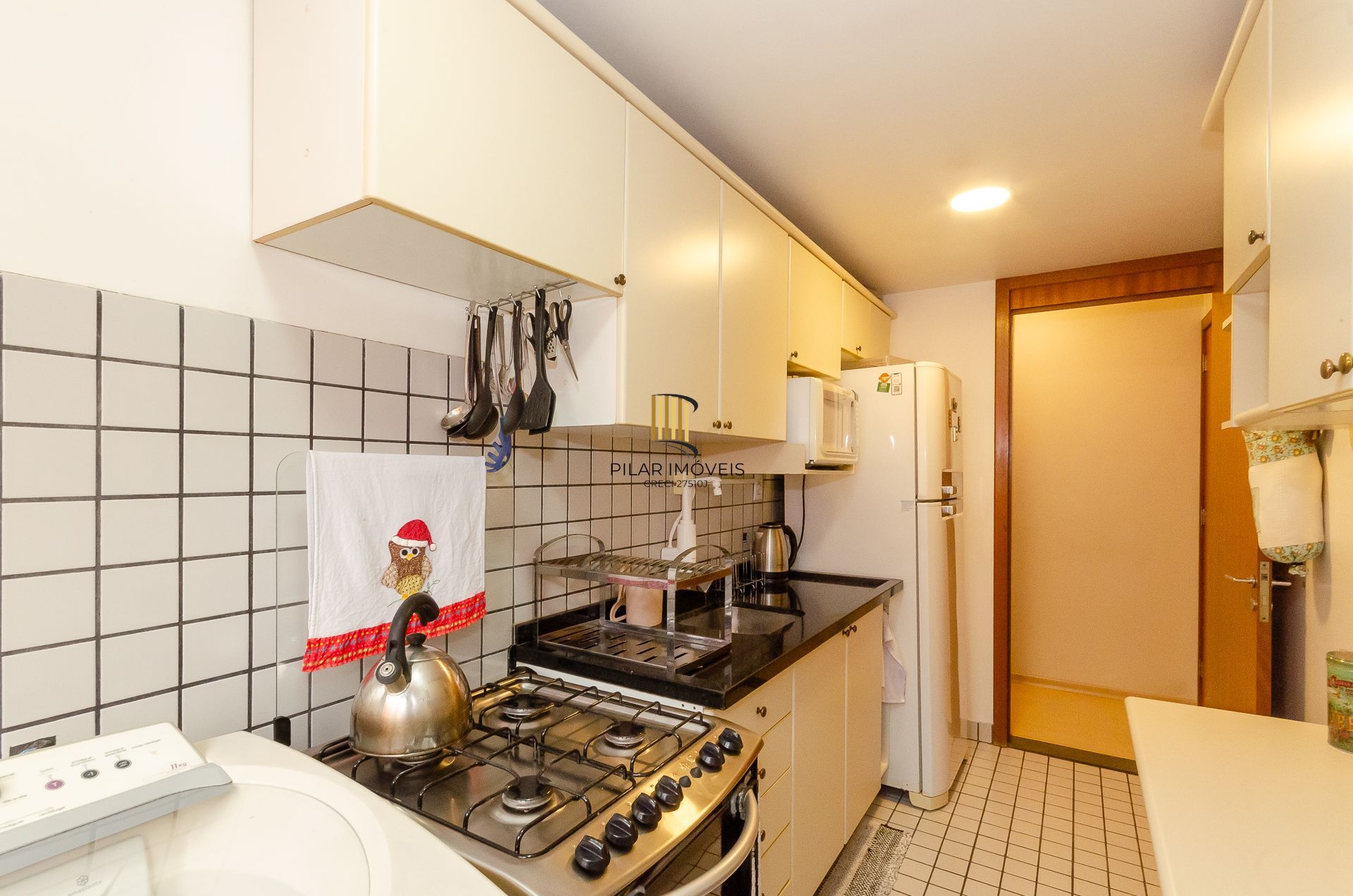 Edifício Residencial Villagio Di Roma- Apartamento a venda com 3 dormitórios no bairro Jardim Carvalho