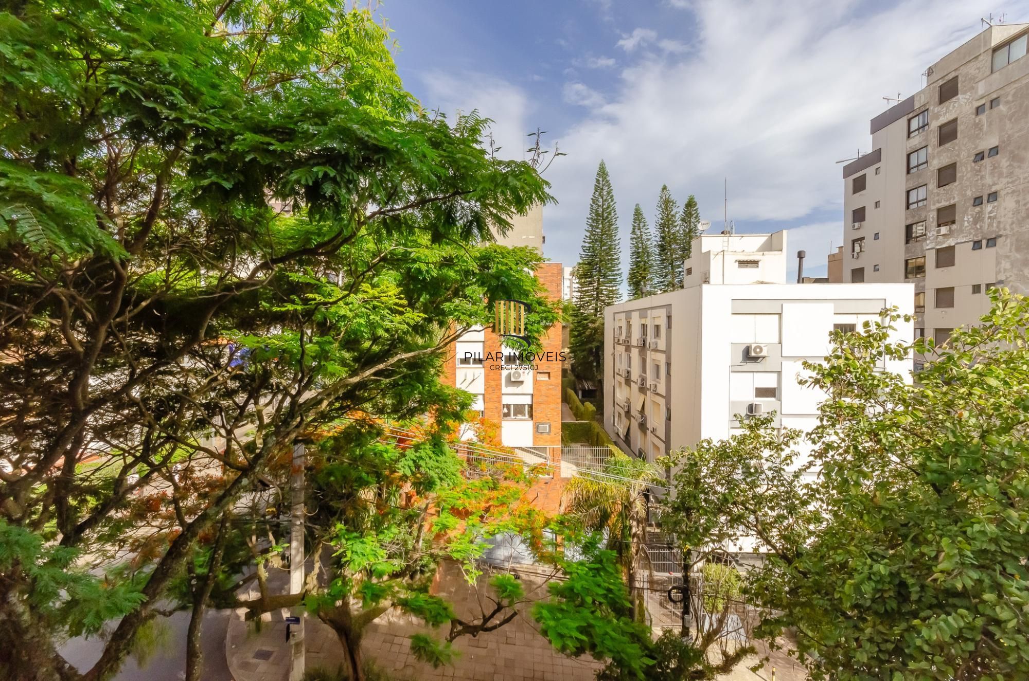 Edifício Lussandro Cobertura de 3 Dormitórios no Bairro Petrópolis