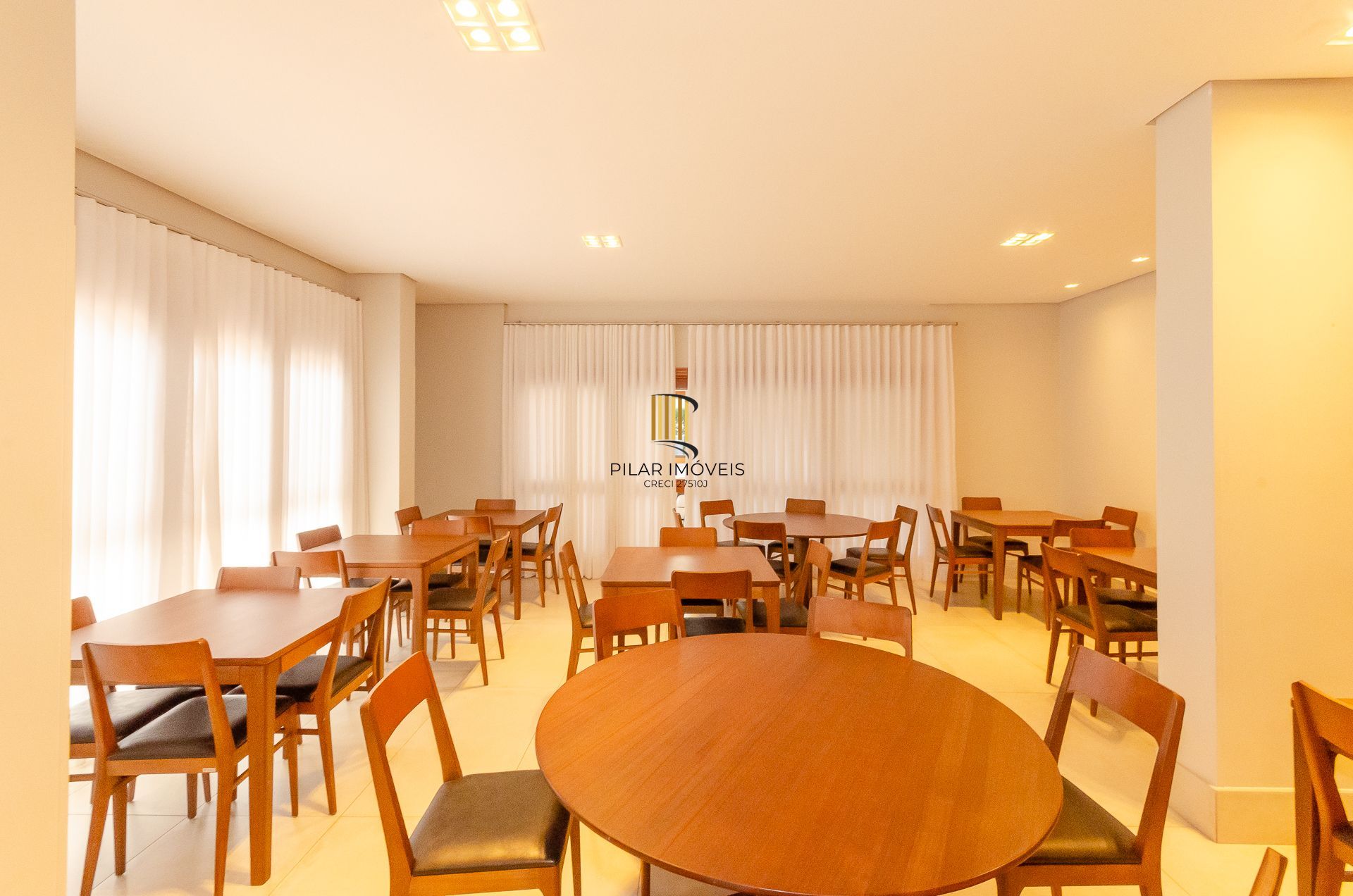 Edifício Praça Paris - Apartamento de 3 dormitórios em frente ao Colégio Anchieta