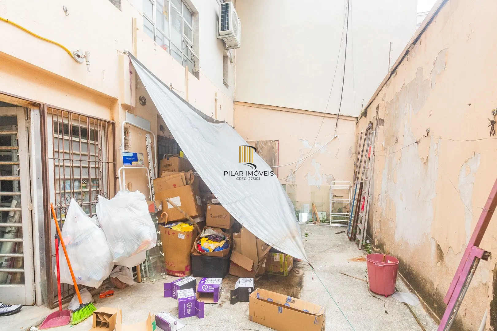 Prédio comercial/residencial a venda no bairro Petropolis