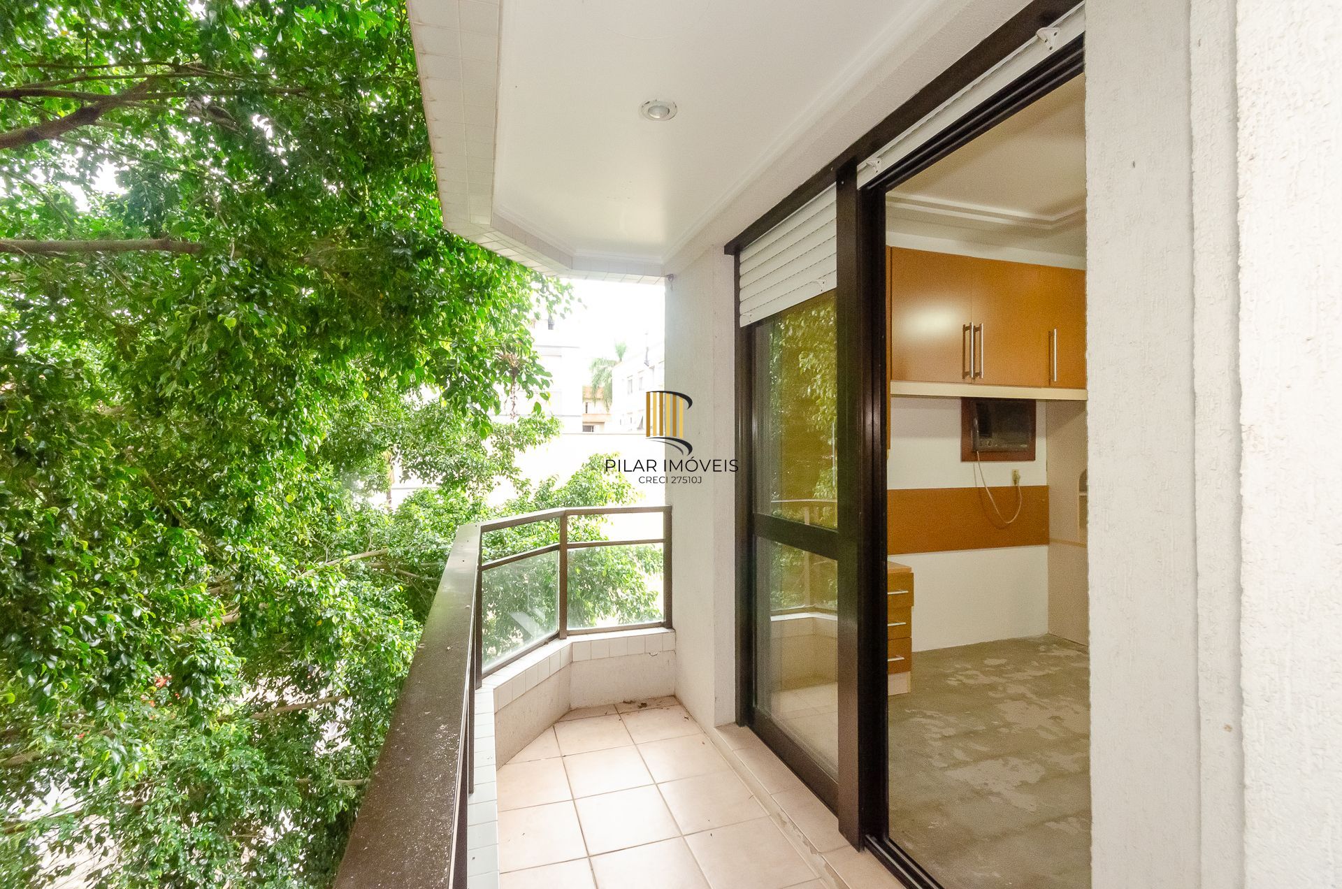 Edifício Luciana - Apartamento a venda com 2 dormitórios no Bairro Petrópolis