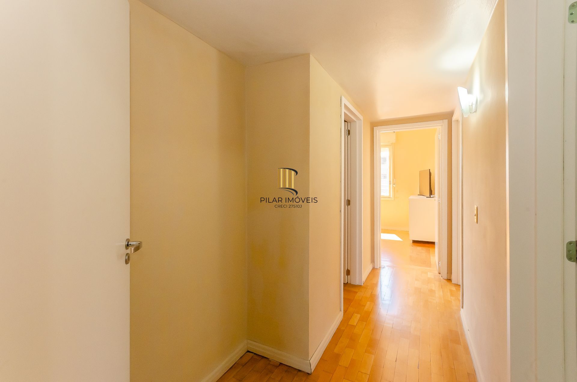 Edifício Anne Franke Apartamento no bairro Petrópolis