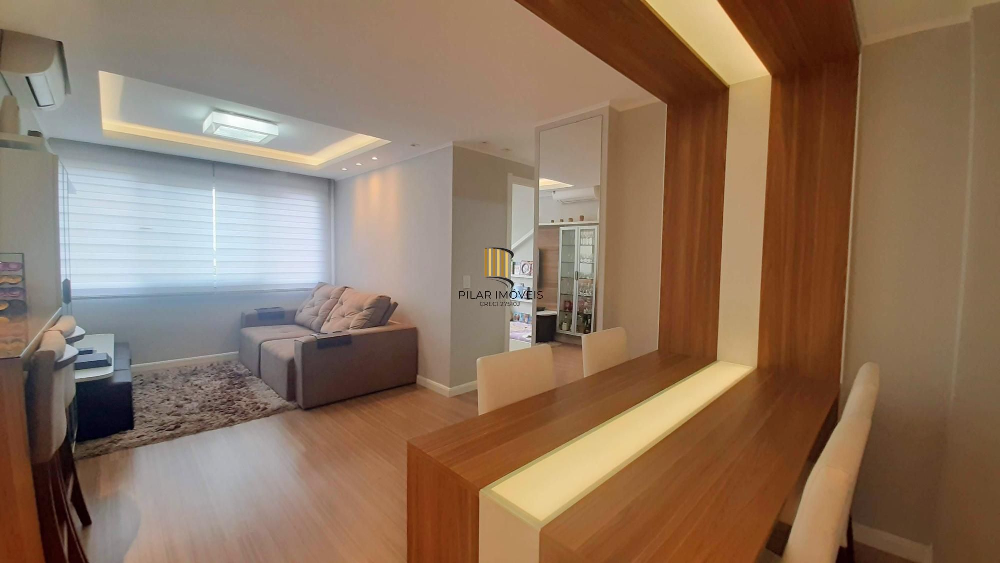 Icon Residencial Apartamento último andar de 2 dormitórios com Suíte Semi mobiliado