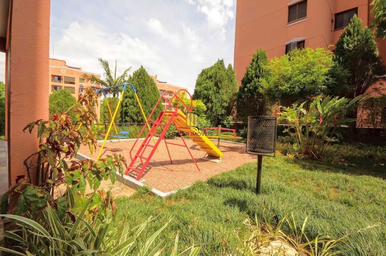 Edifício Residencial Villagio Di Roma- Apartamento a venda com 3 dormitórios no bairro Jardim Carvalho