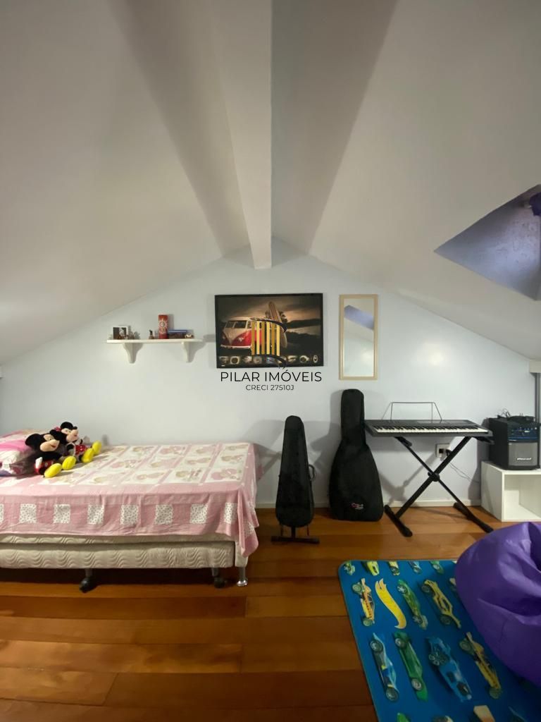 Casa a venda no Condomínio Jardim dos Girassóis, Bairro Jardim Dona Leopoldina