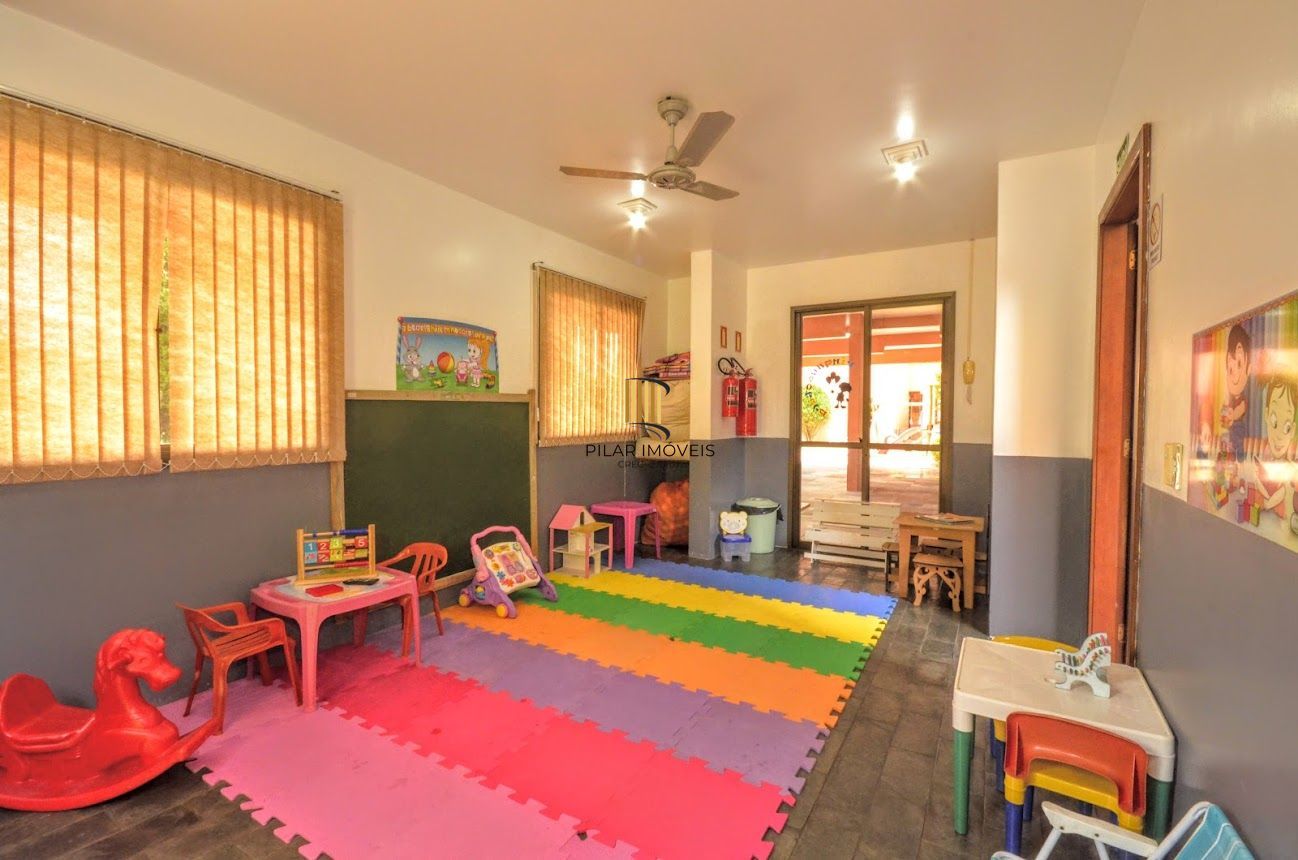 Edifício Residencial Villagio Di Roma- Apartamento a venda com 3 dormitórios no bairro Jardim Carvalho