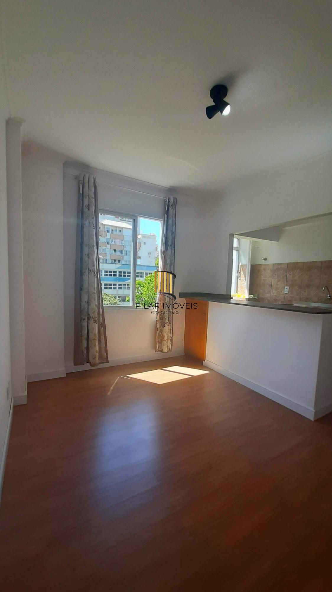Apartamento de 1 Dormitório no Bairro Centro Histórico