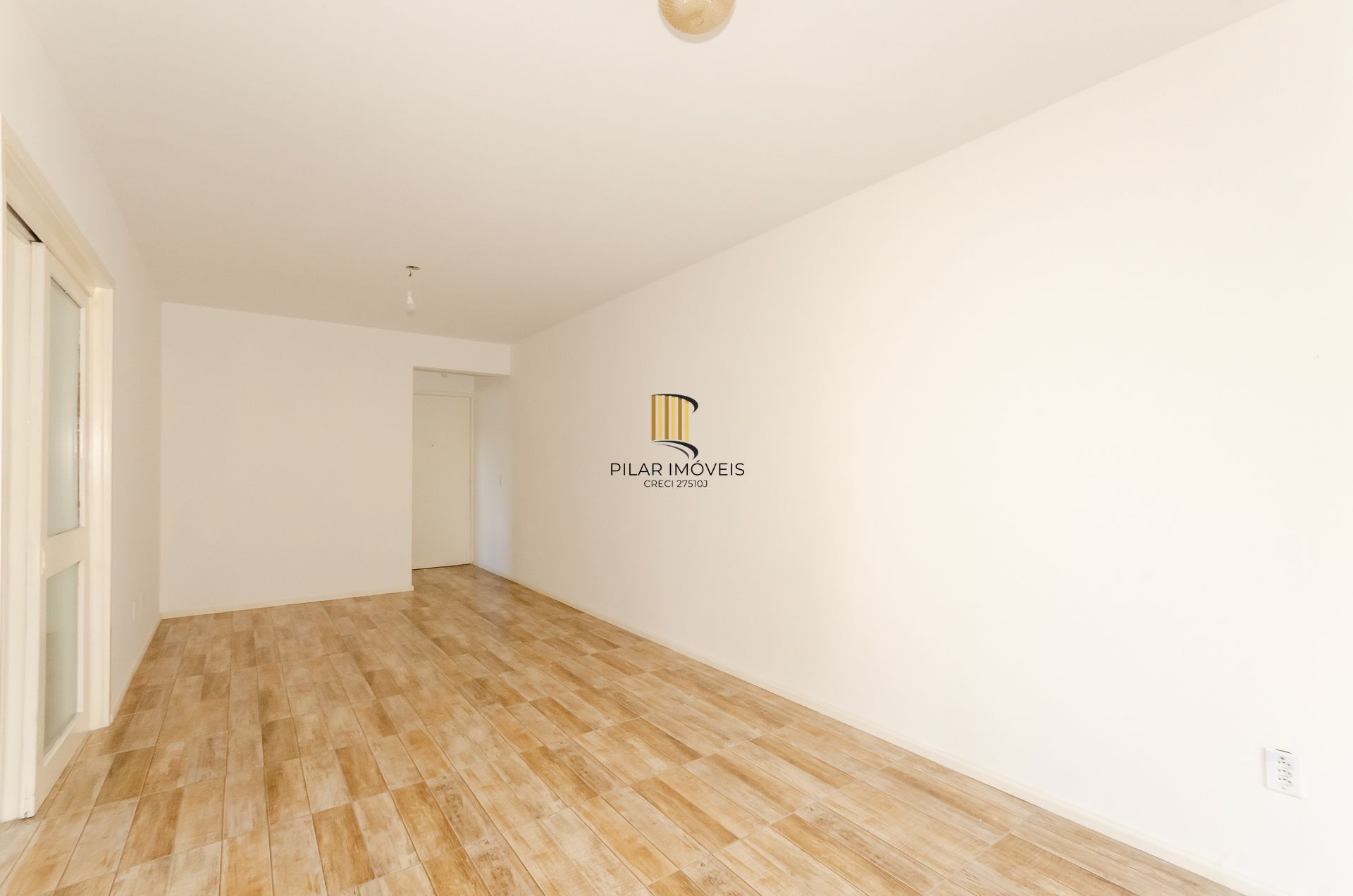 Maison Des Fleurs Apartamento de 2 dormitórios no Bairro Jardim do Salso