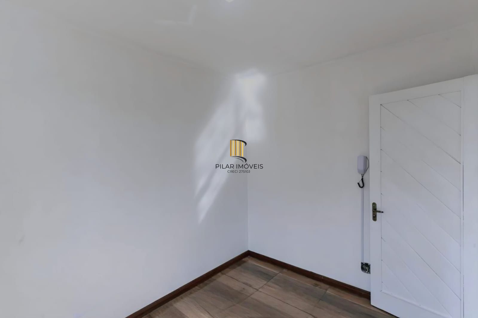 Edíficio Santa Rita - Apartamento a venda com 01 dormitório no bairro Partenon