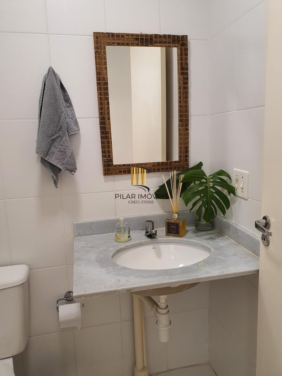 Apartamento 3 dormitórios 1 suíte e vaga no bairro Passo das Pedras