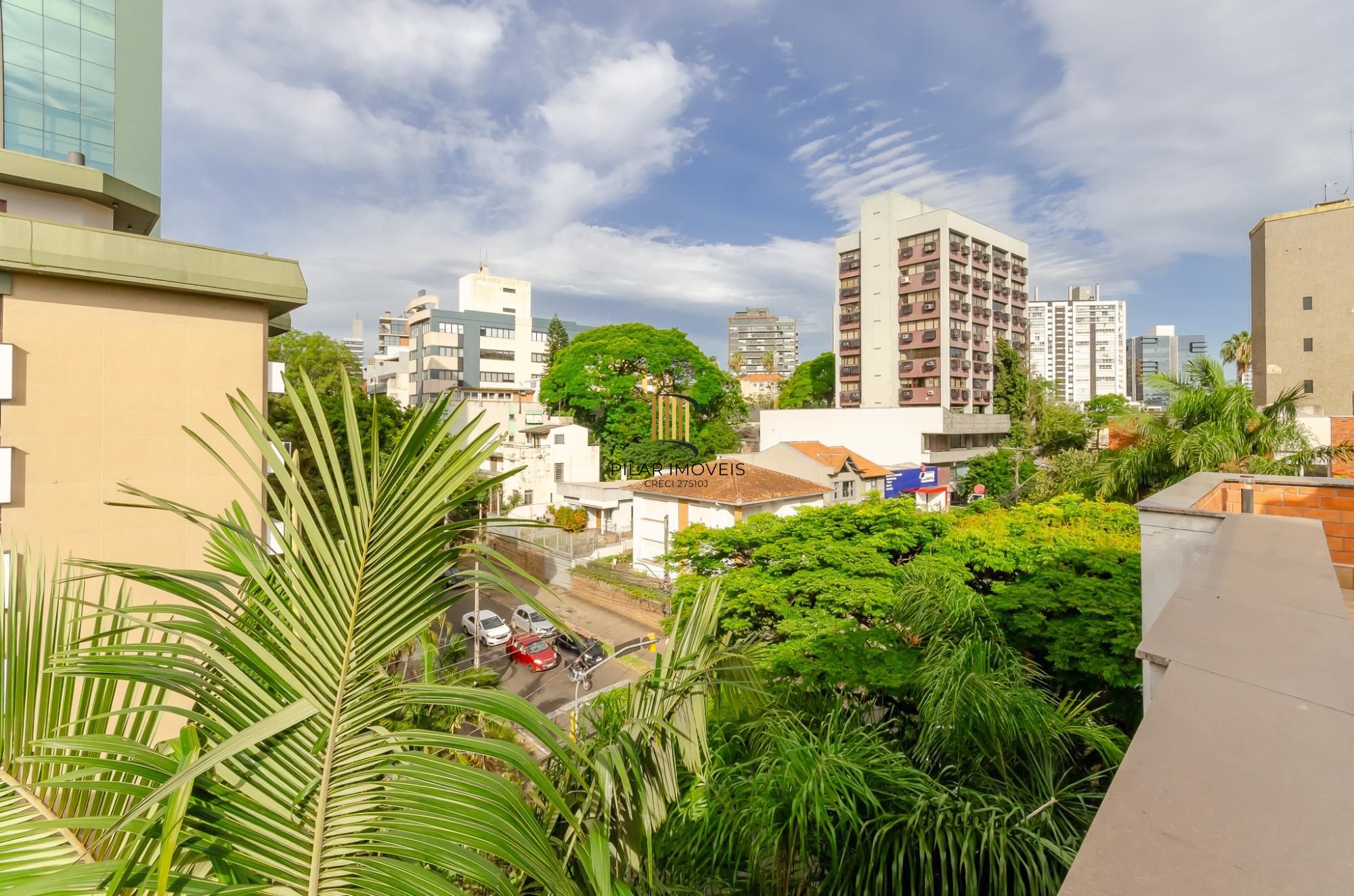 Edifício Lussandro Cobertura de 3 Dormitórios no Bairro Petrópolis