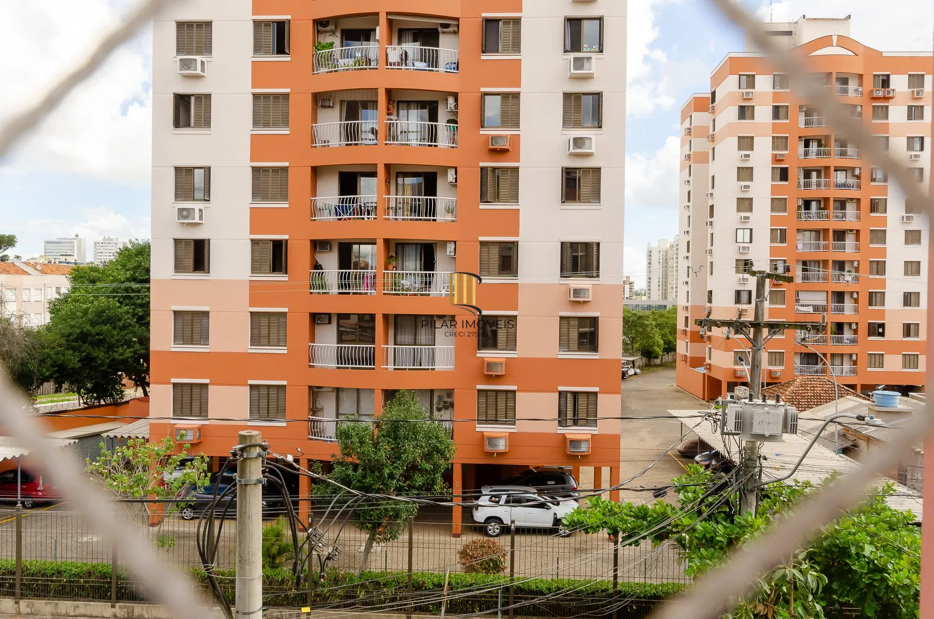 Apartamento 2 dormitórios com churrasqueira no bairro Cristo Redentor