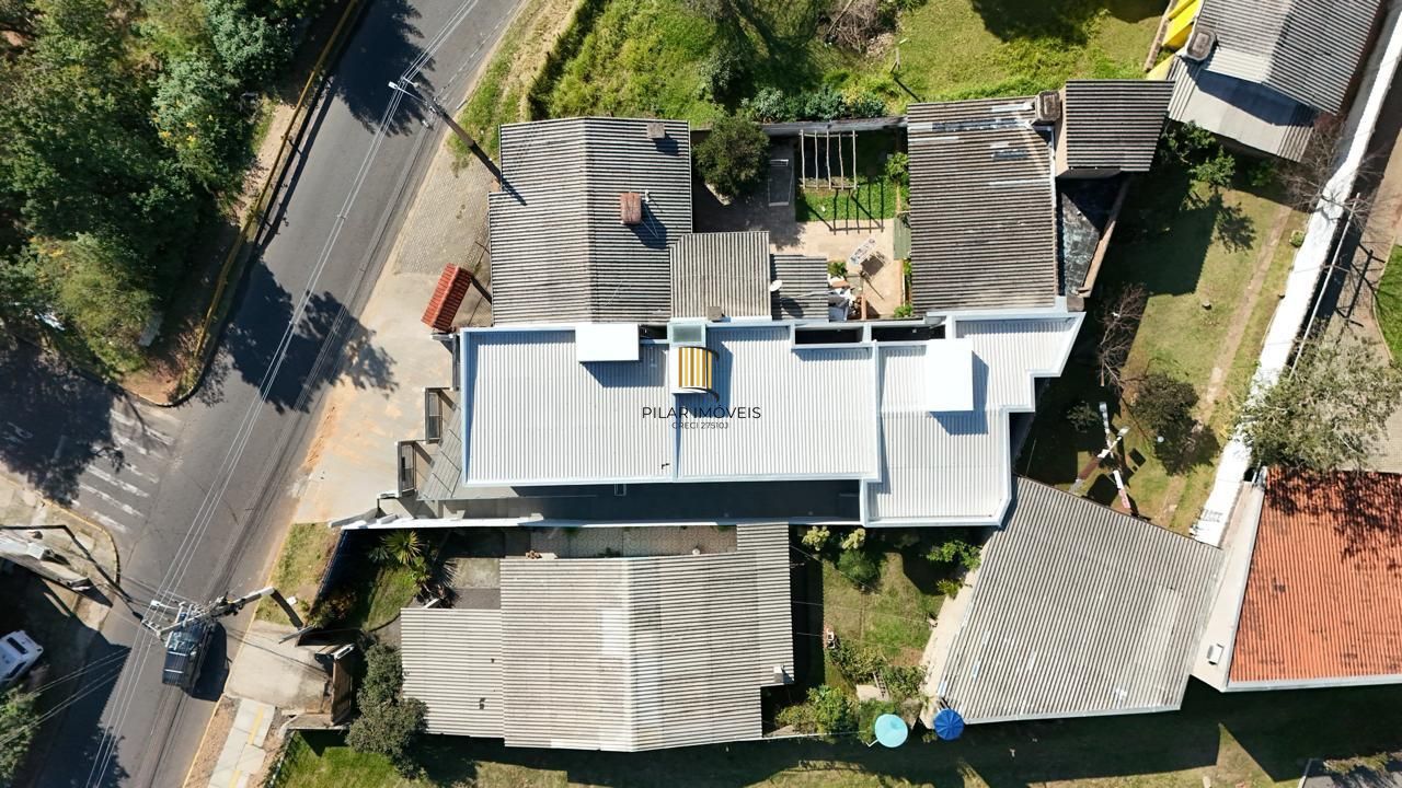 Casa 2 Dormitórios com Suíte | Garagem para 2 Carros | Ótima Localização em Canoas