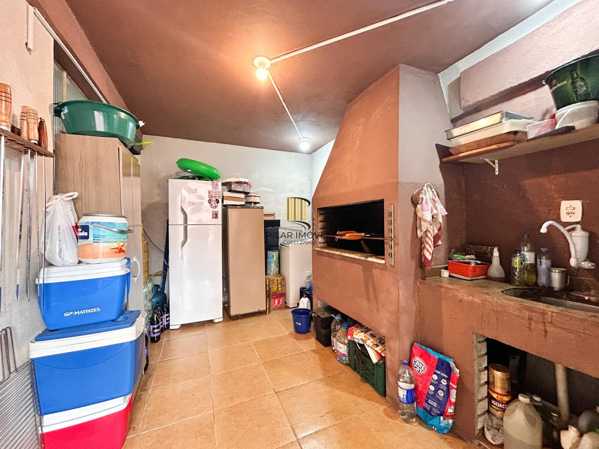 CASA TÉRREA - 4 DORMITÓRIOS - BAIRRO HARMONIA - CANOAS / RS