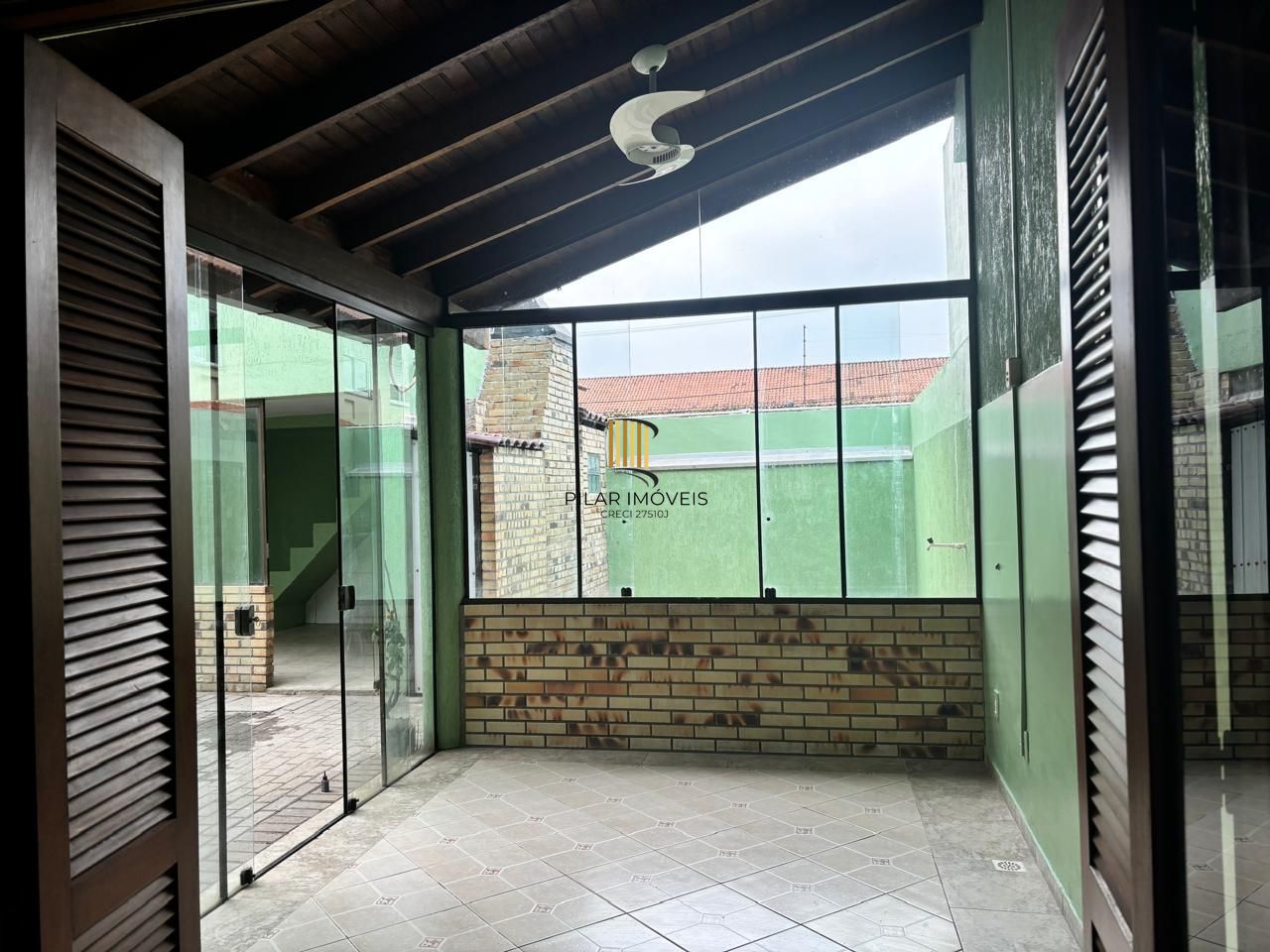 SOBRADO CONDOMINIO FECHADO - HARMONIA - CANOAS / RS