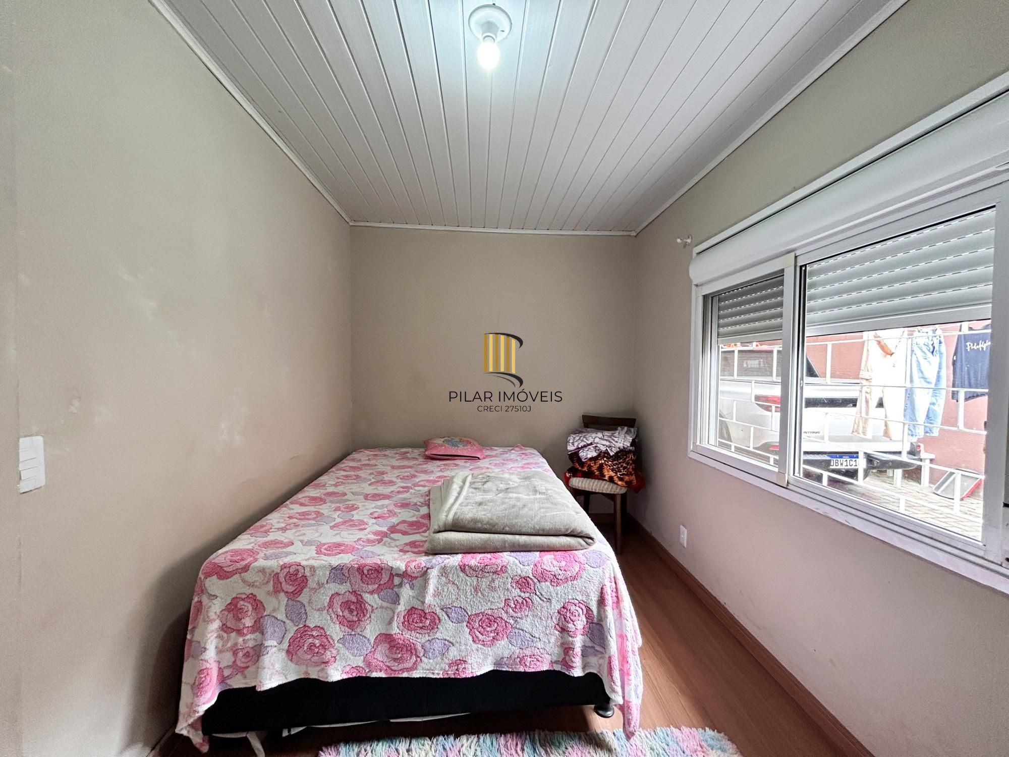 CASA TÉRREA - 4 DORMITÓRIOS - BAIRRO HARMONIA - CANOAS / RS