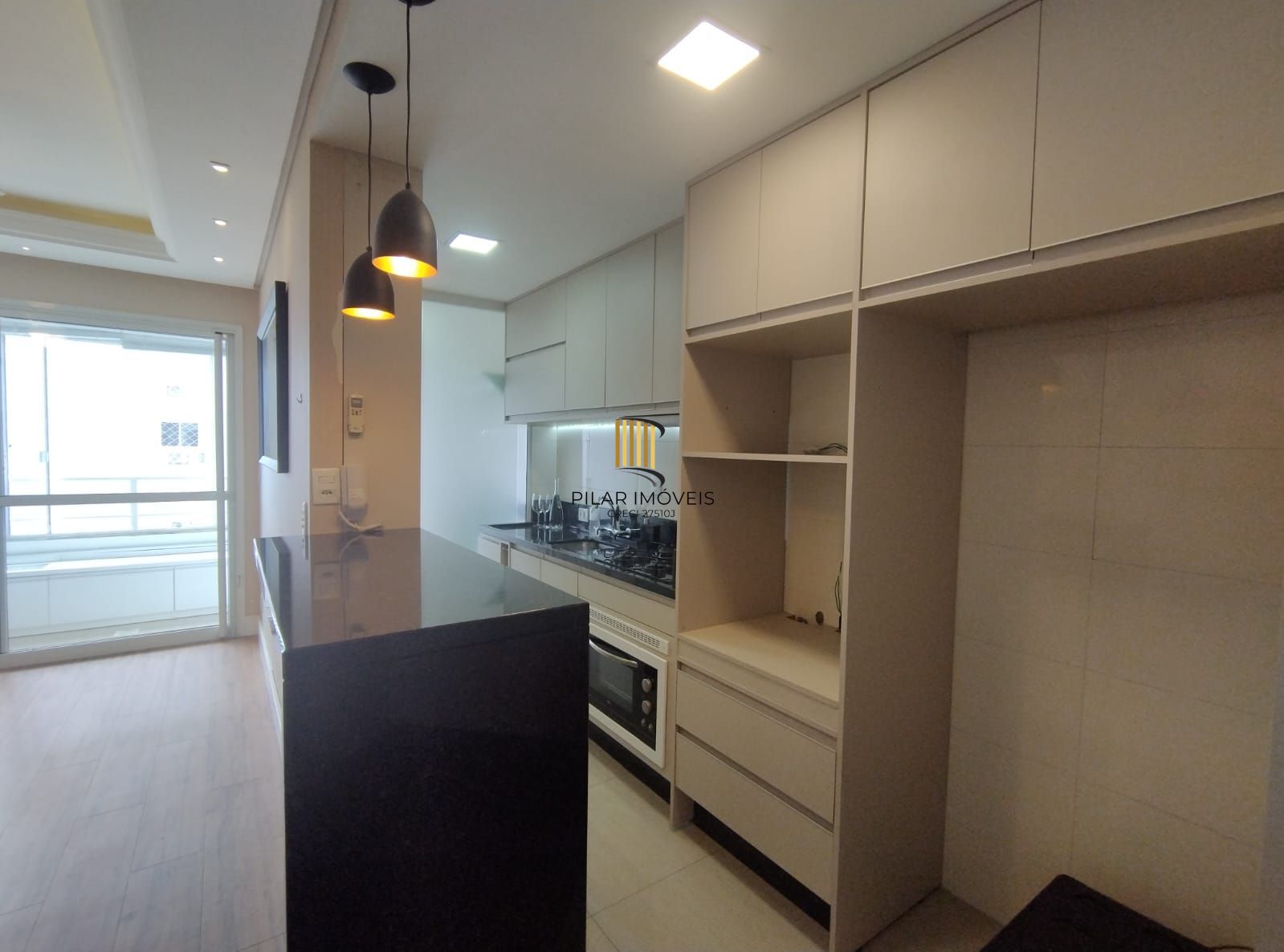 APARTAMENTO SEMIMOBILIADO - VENDA/ALUGUEL (R$3.000,00 + TX) NO CENTRO DE CANOAS!