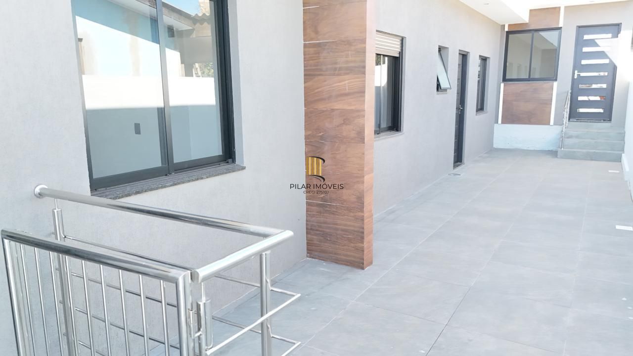 Casa 2 Dormitórios com Suíte | Garagem para 2 Carros | Ótima Localização em Canoas