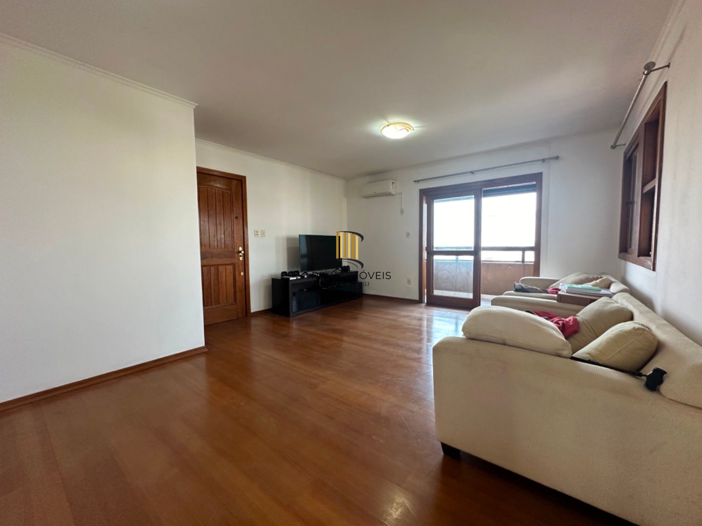 Apartamento com 3 dormitórios à venda, 114 m² por R$ 749.900,00 - Centro - Canoas/RS