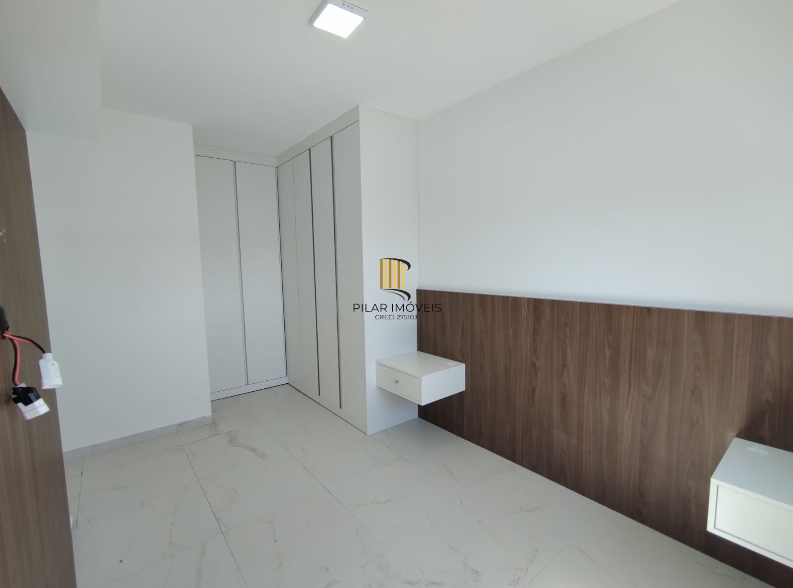 APARTAMENTO A VENDA / ALUGUEL (R$1.600,00+taxas) - BAIRRO HARMONIA - CANOAS