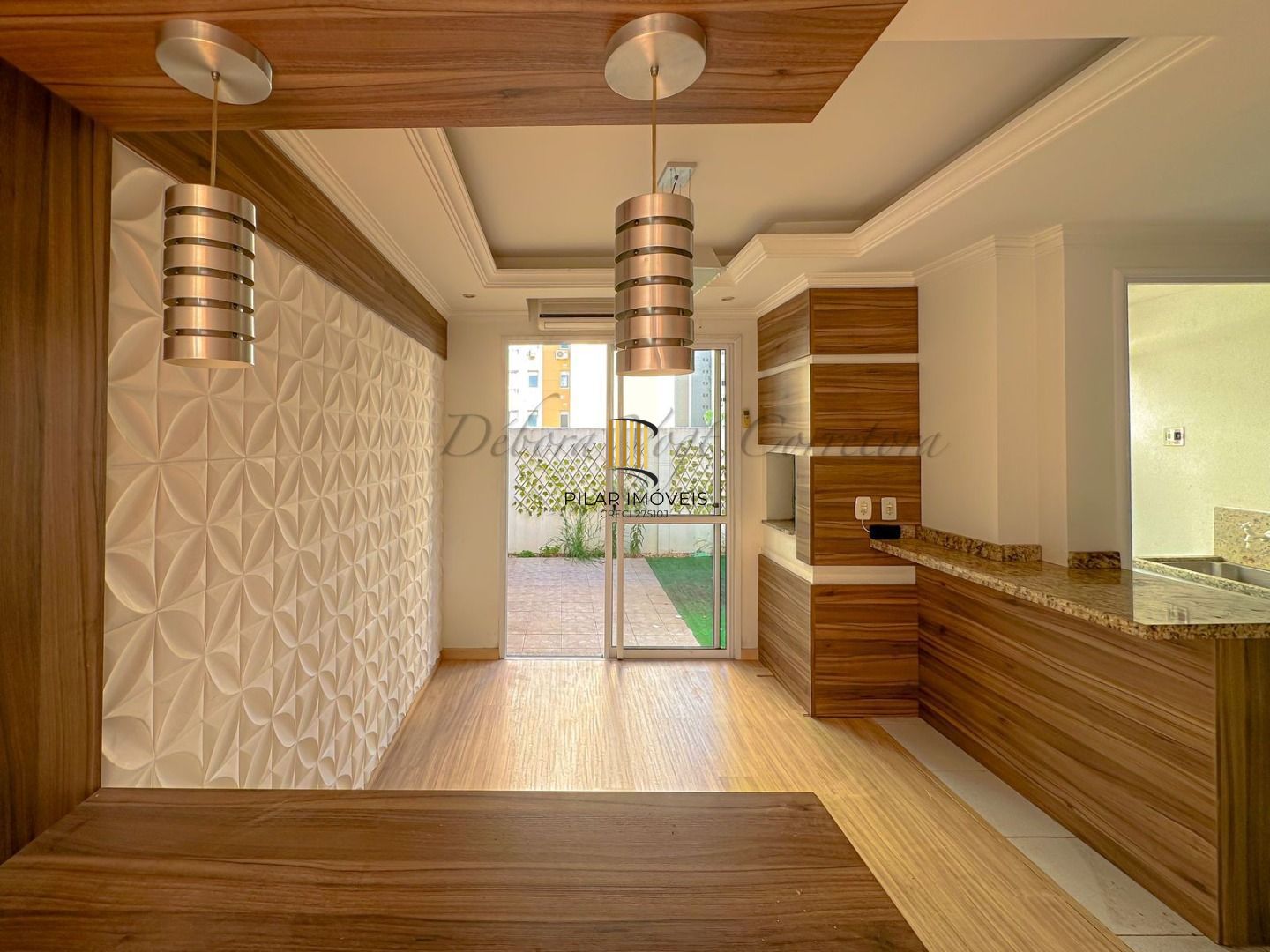 Sobrado com 2 dormitórios à venda no bairro Marechal Rondon em Canoas