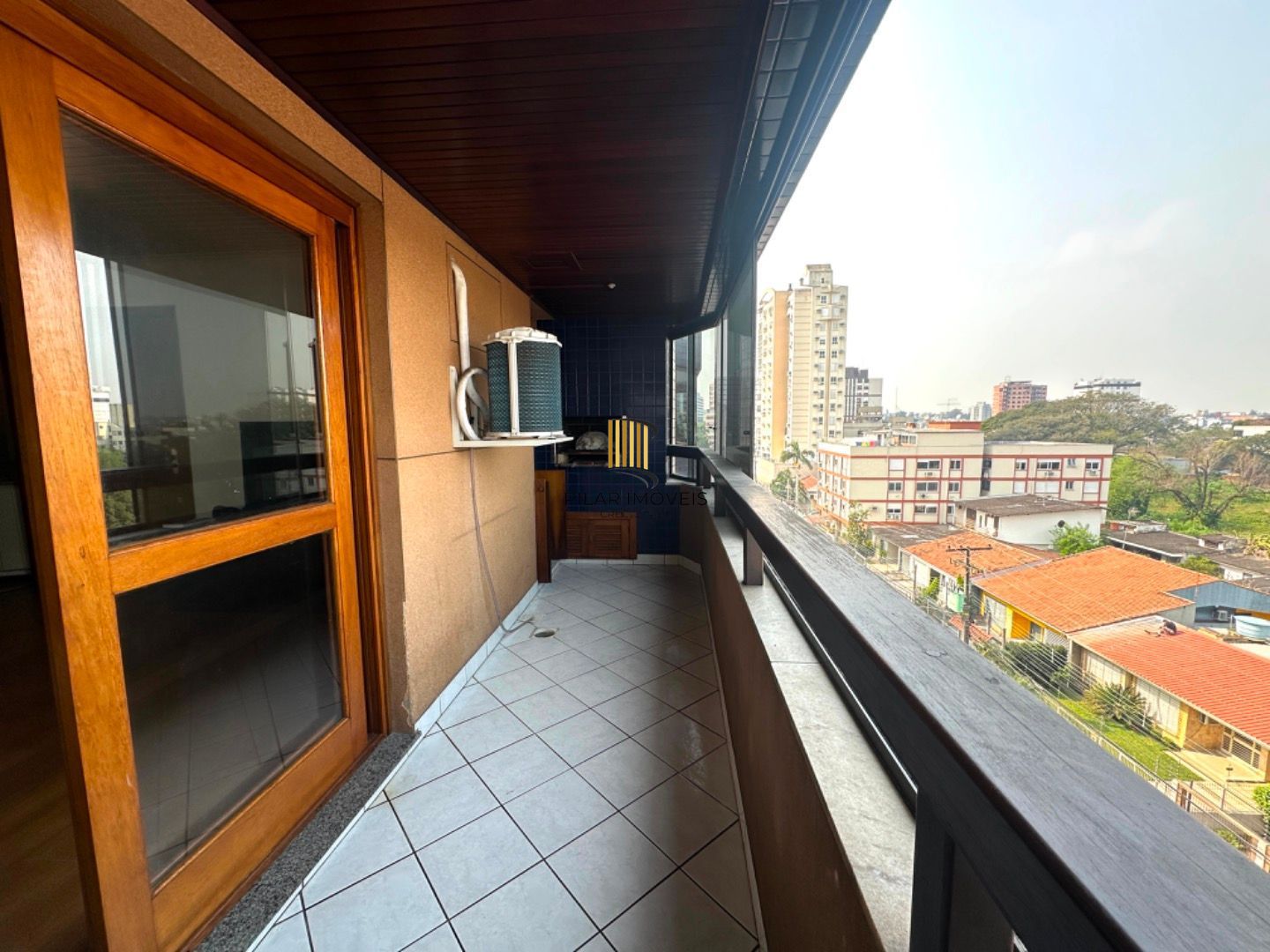 Apartamento com 3 dormitórios à venda, 114 m² por R$ 749.900,00 - Centro - Canoas/RS