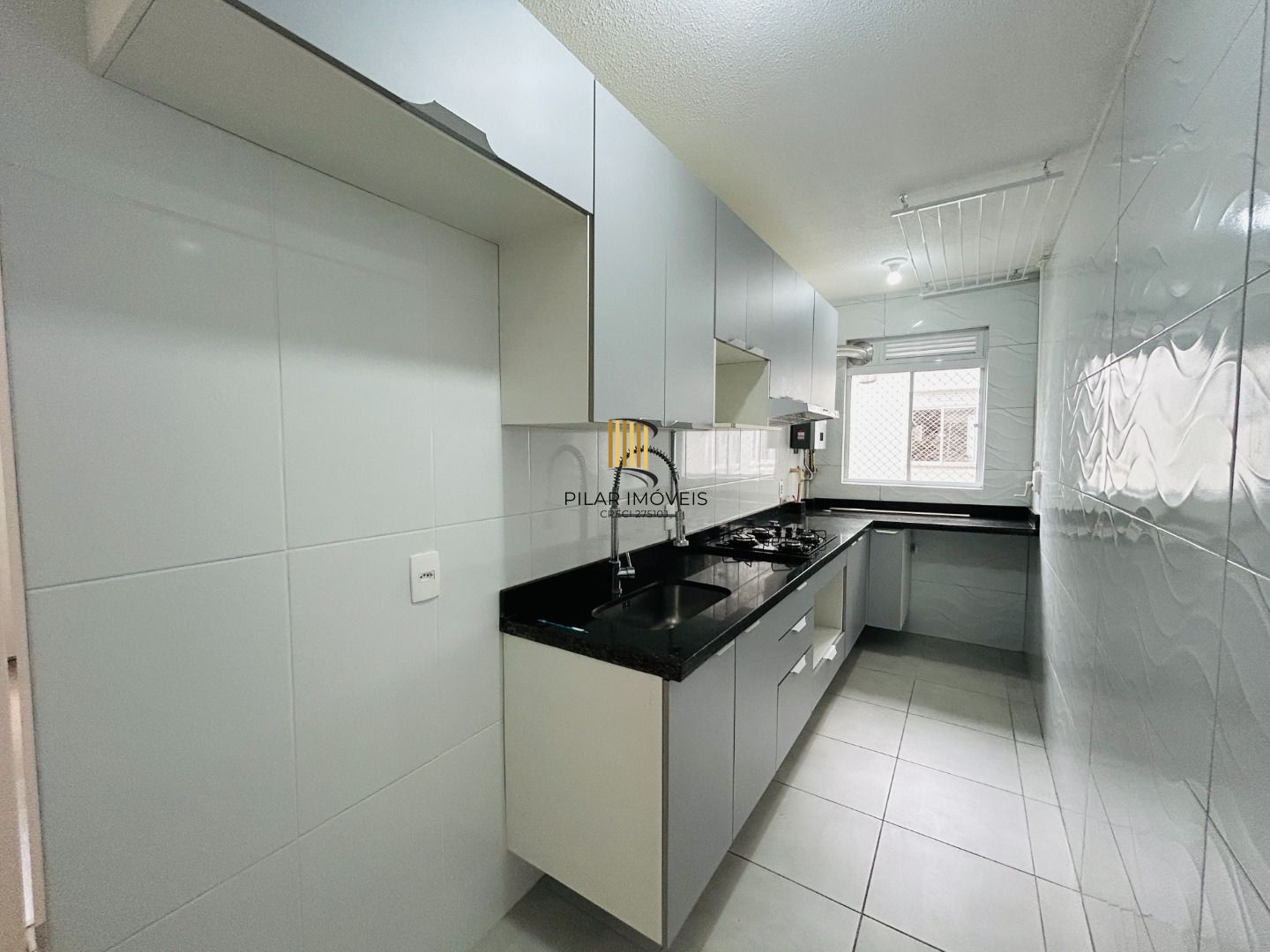 Apartamento com 2 dormitórios à venda, 43 m² por R$ 260.000,00 - Centro - Canoas/RS