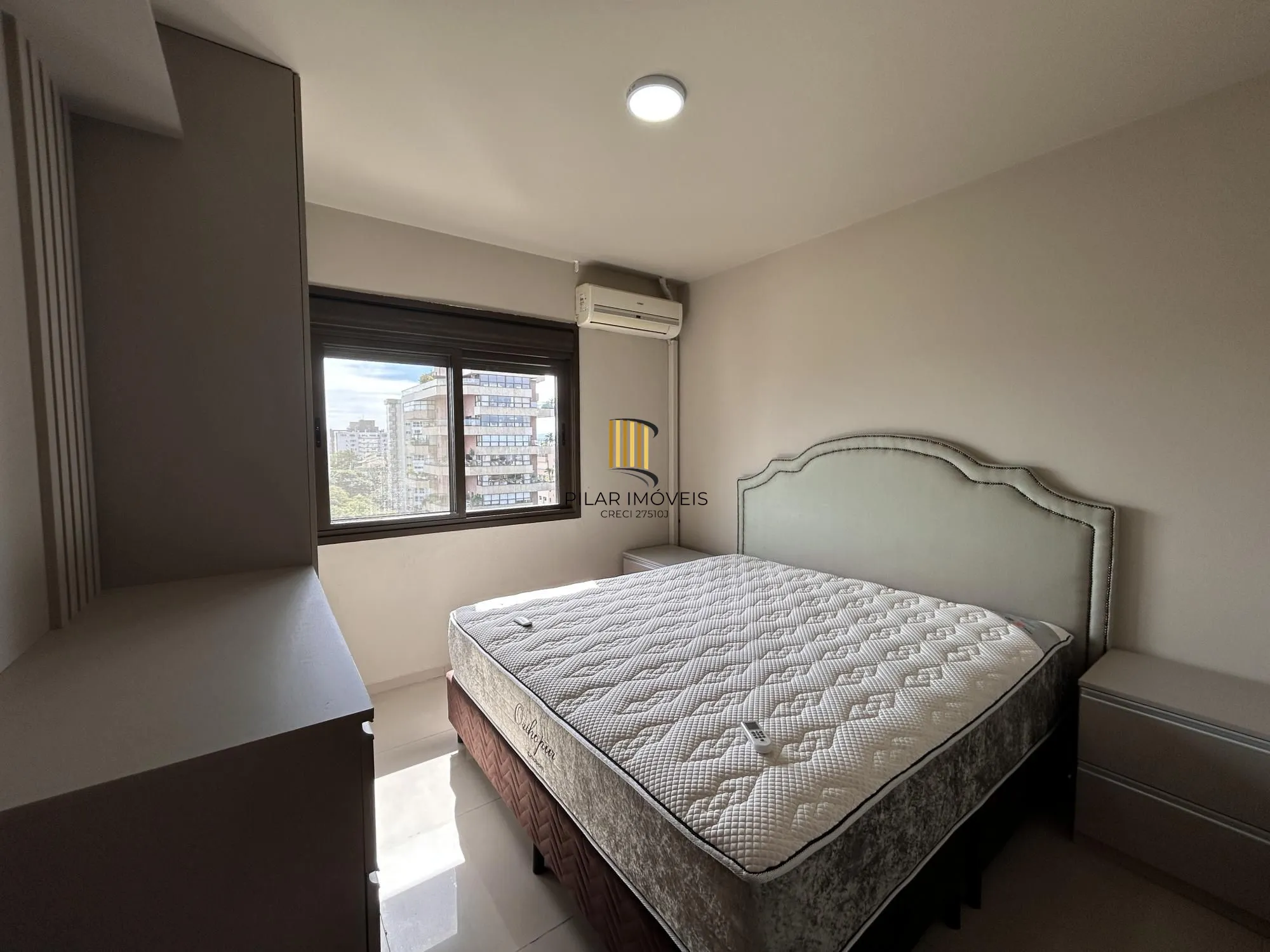 Cobertura Duplex à venda / aluguel (R$11.900,00 + taxas) no Centro de Canoas com piscina