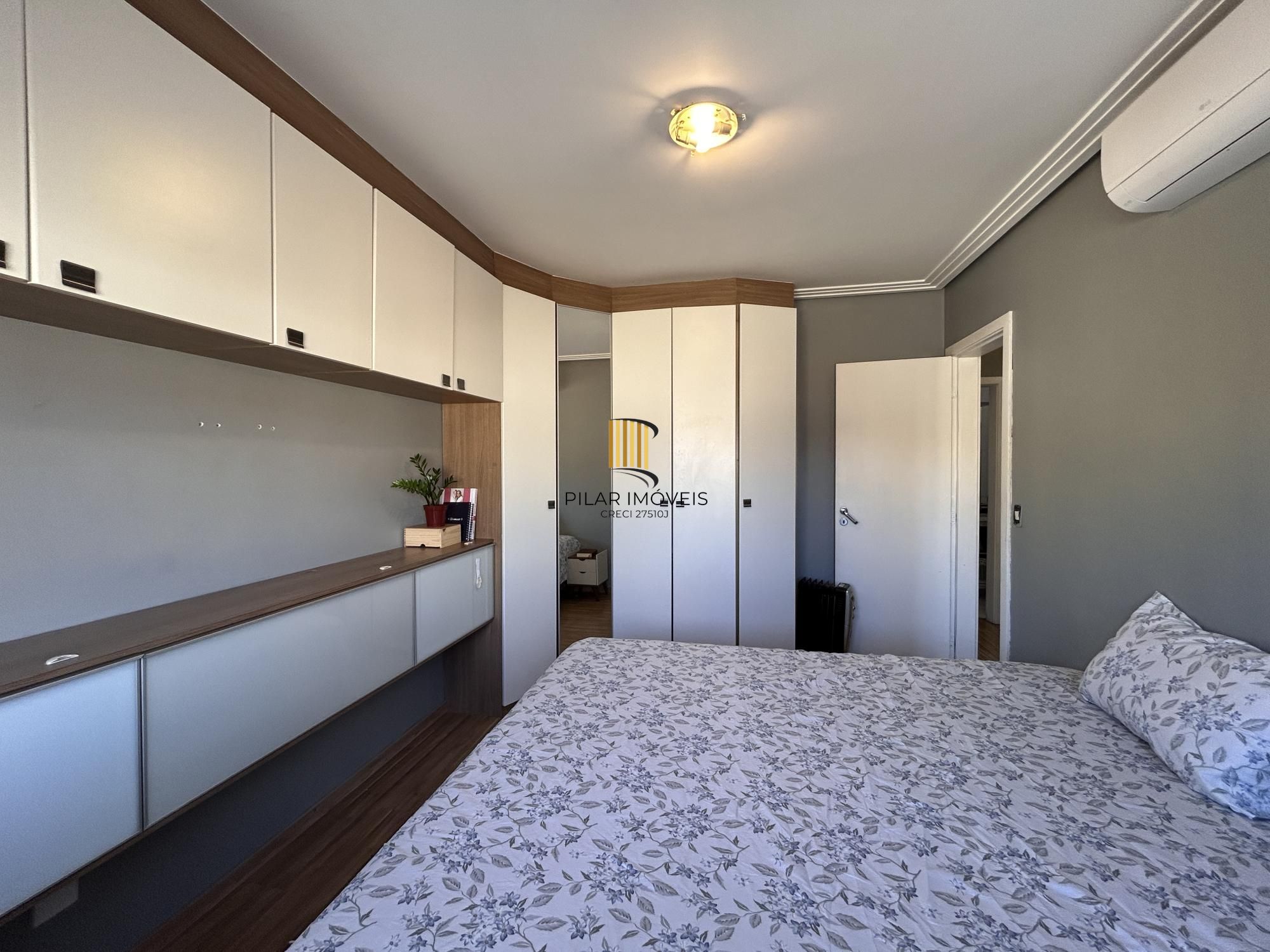 Sobrado à venda - Bairro Harmonia / Canoas - RS