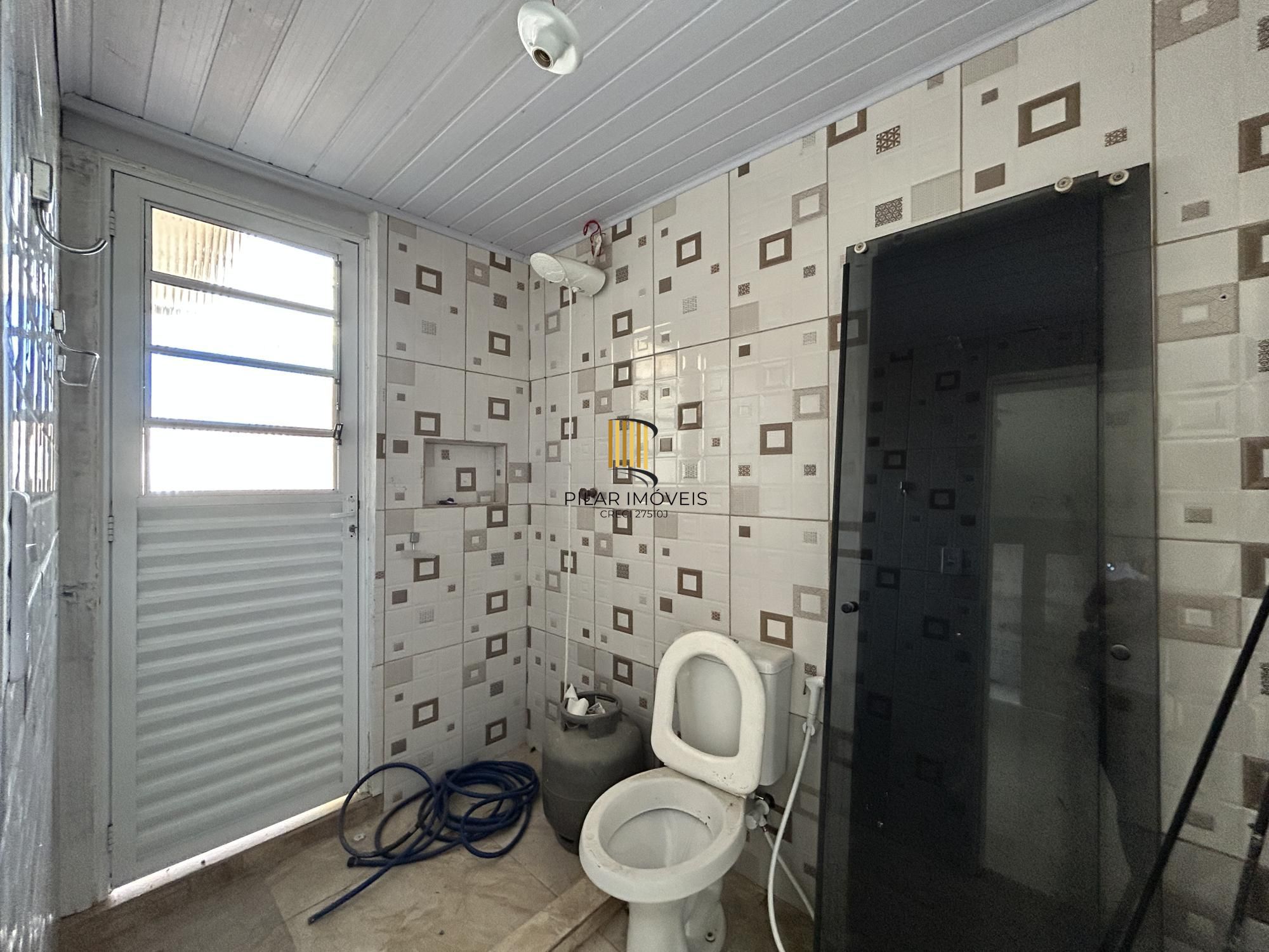 CASA TÉRREA  À VENDA - HARMONIA - CANOAS / RS