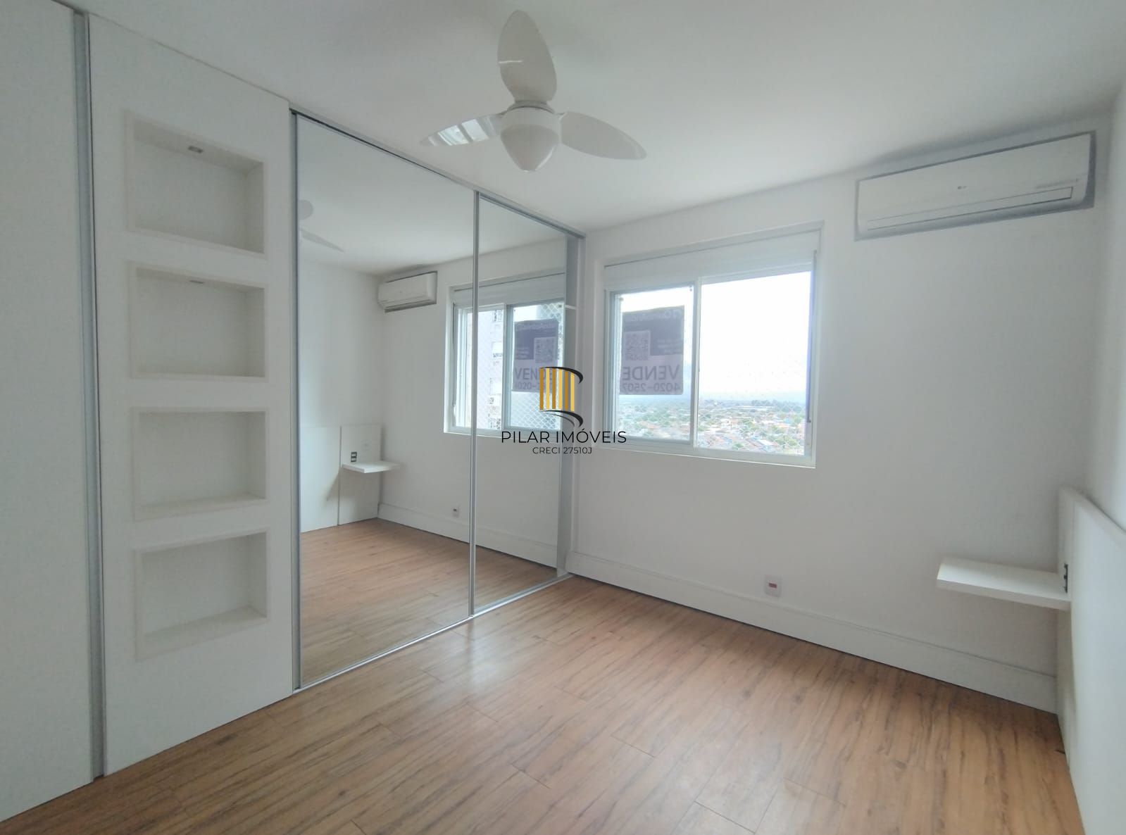 APARTAMENTO SEMIMOBILIADO - VENDA/ALUGUEL (R$3.000,00 + TX) NO CENTRO DE CANOAS!