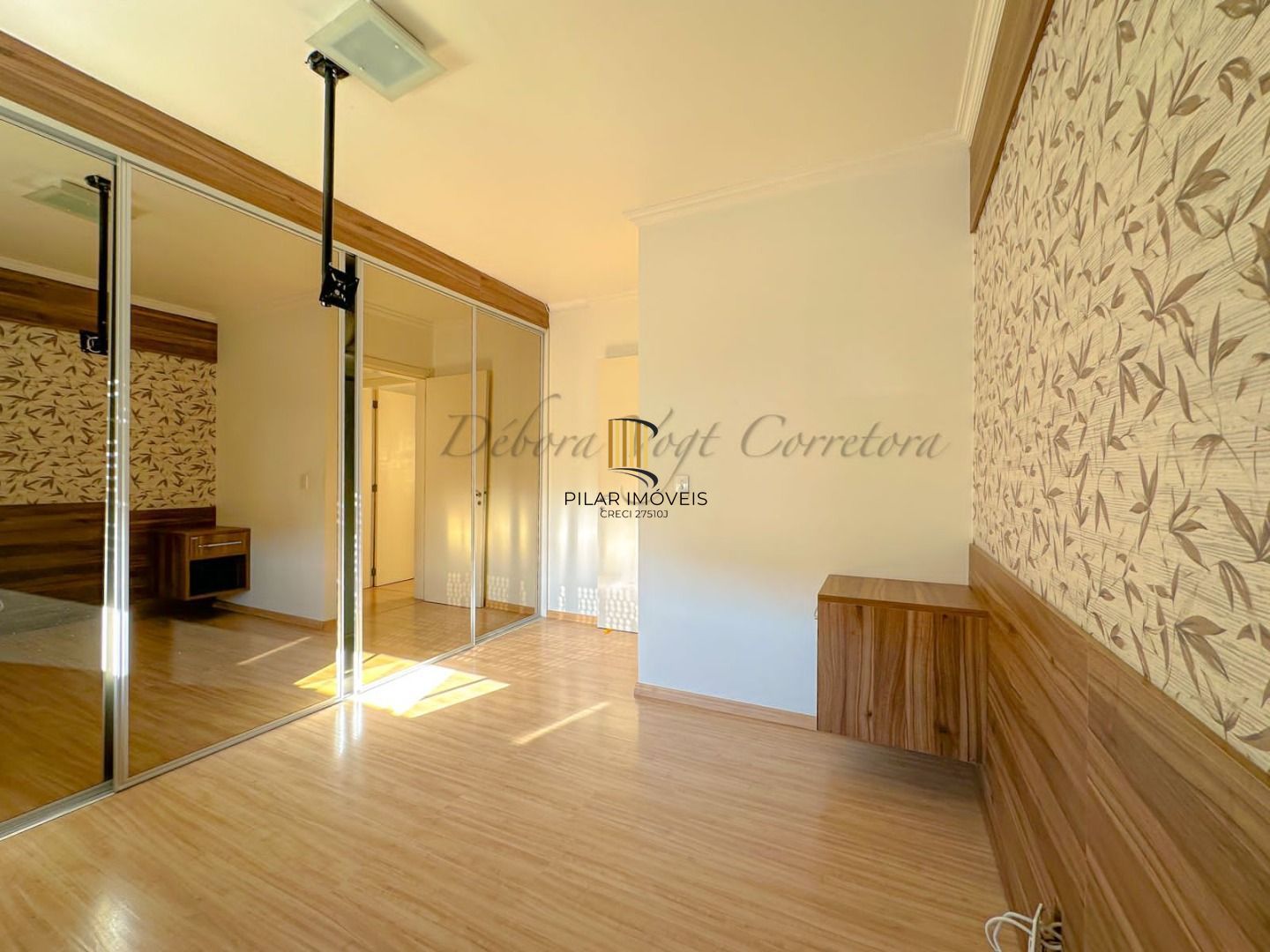 Sobrado com 2 dormitórios à venda no bairro Marechal Rondon em Canoas