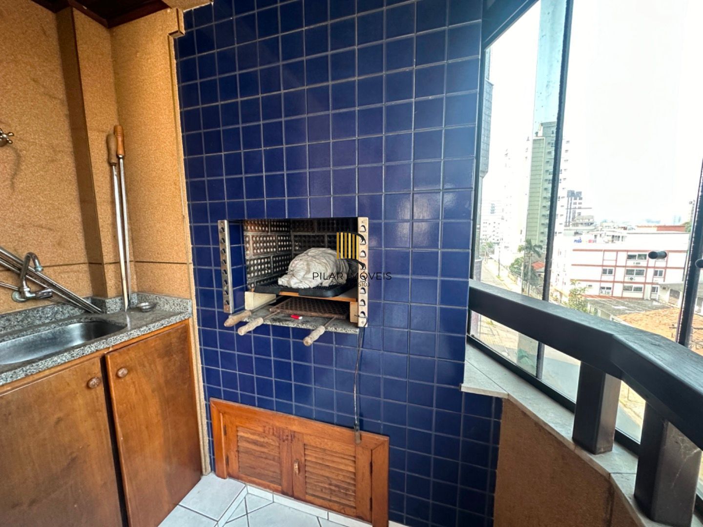 Apartamento com 3 dormitórios à venda, 114 m² por R$ 749.900,00 - Centro - Canoas/RS