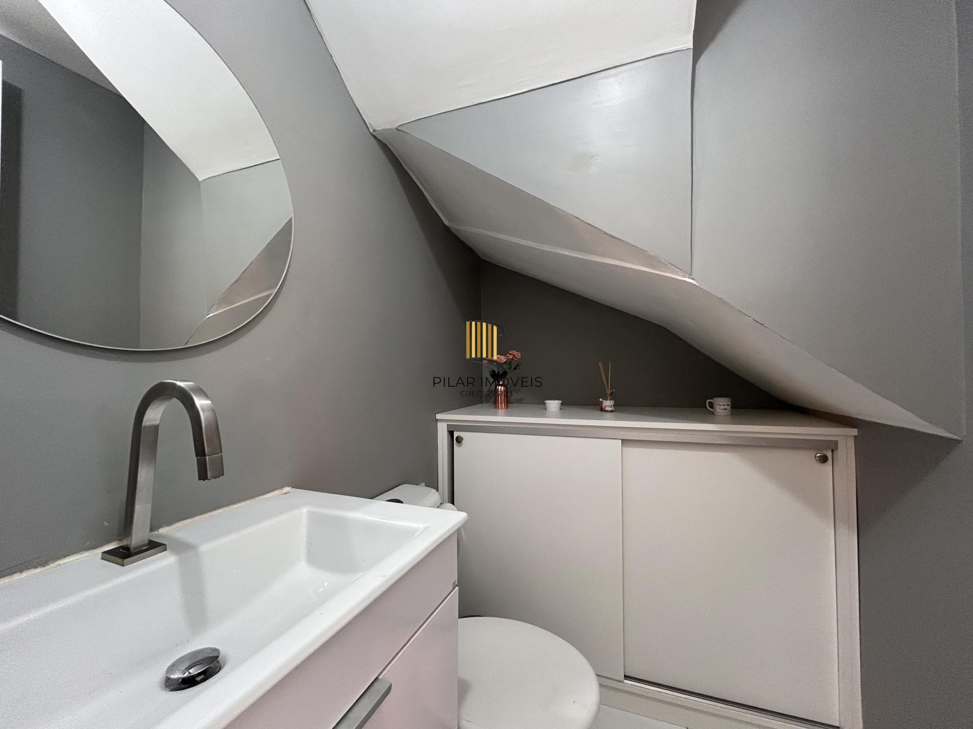 Sobrado à venda - Bairro Harmonia / Canoas - RS