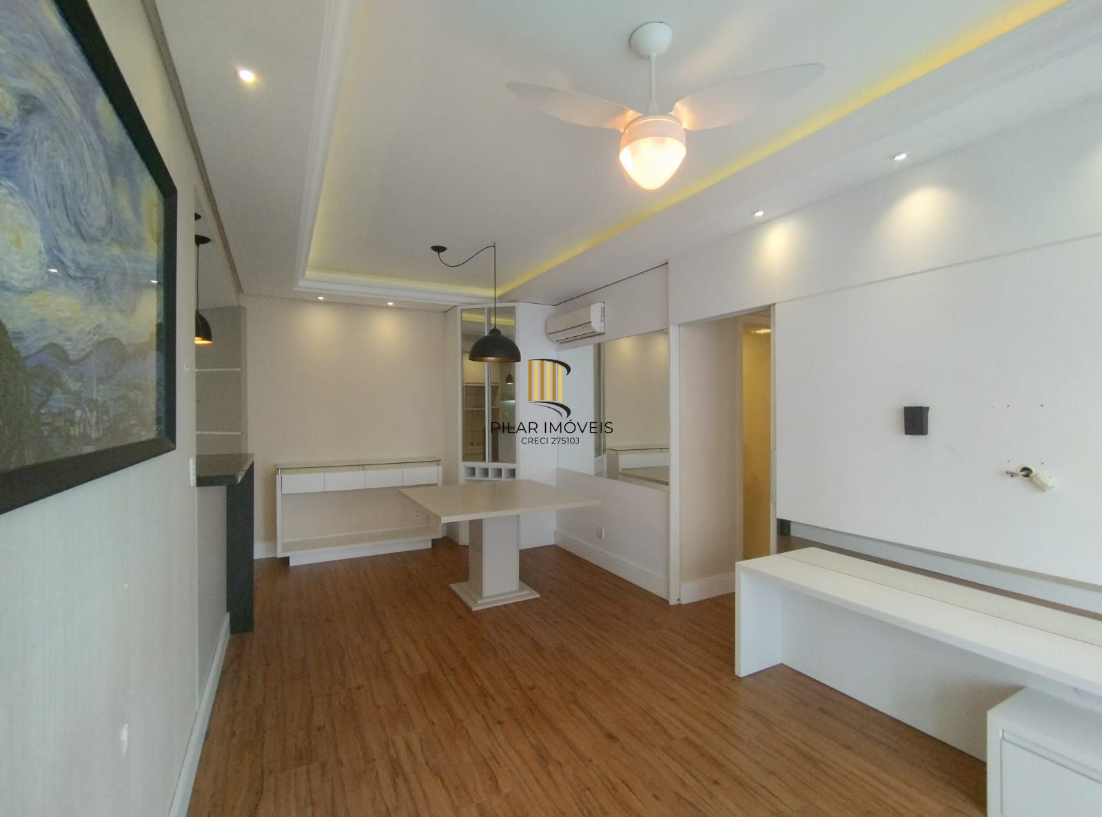 APARTAMENTO SEMIMOBILIADO - VENDA/ALUGUEL (R$3.000,00 + TX) NO CENTRO DE CANOAS!