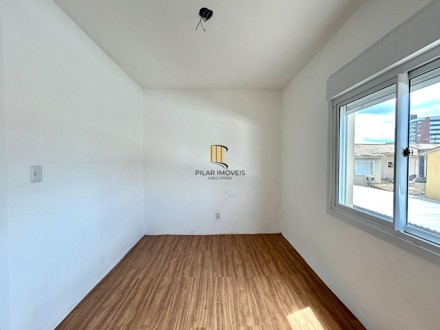 Apartamento com 2 dormitórios à venda, 56 m² por R$ 270.000,00 - Marechal Rondon - Canoas/RS