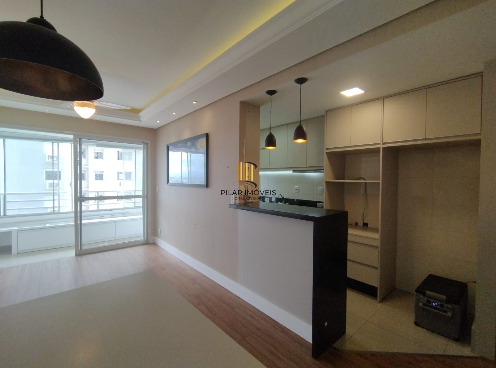 APARTAMENTO SEMIMOBILIADO - VENDA/ALUGUEL (R$3.000,00 + TX) NO CENTRO DE CANOAS!