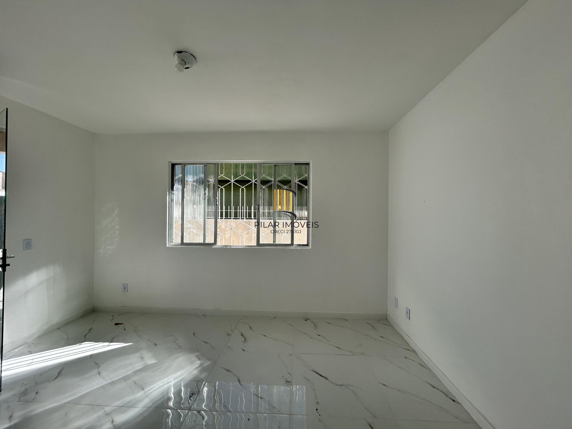 CASA TÉRREA  À VENDA - HARMONIA - CANOAS / RS