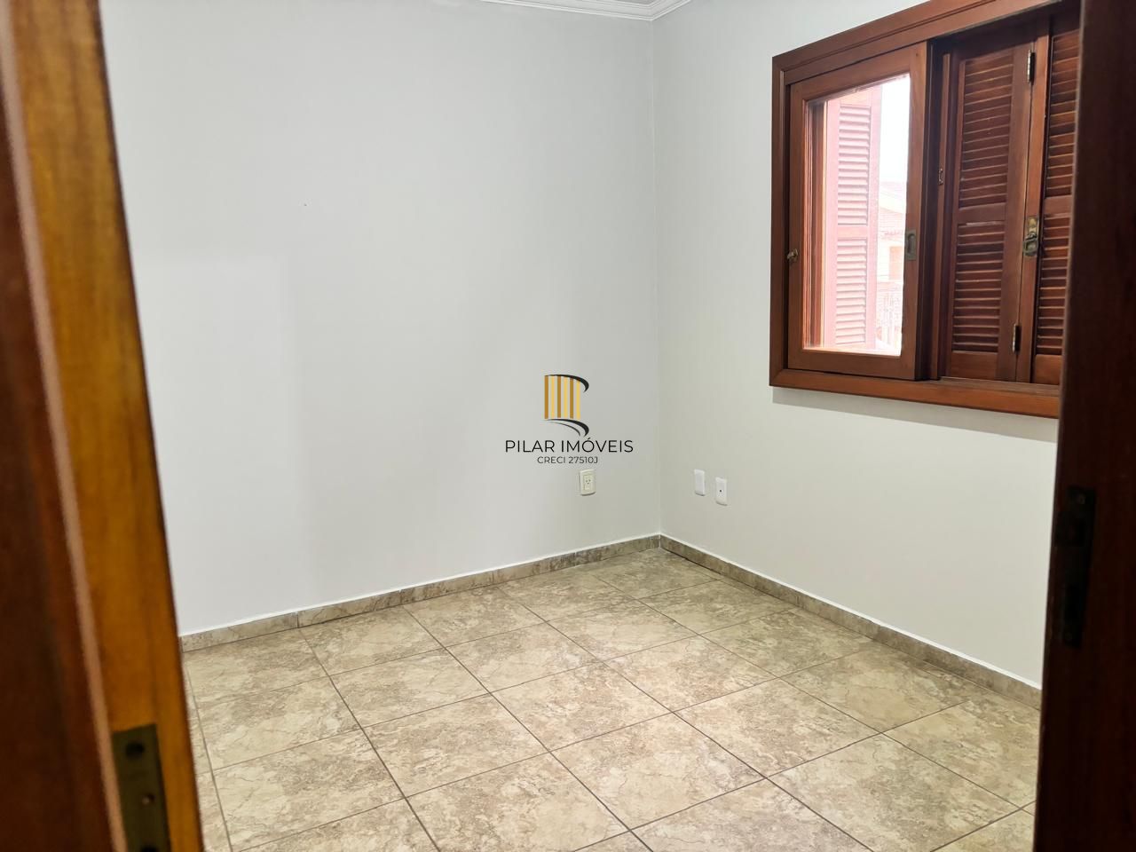 SOBRADO CONDOMINIO FECHADO - HARMONIA - CANOAS / RS