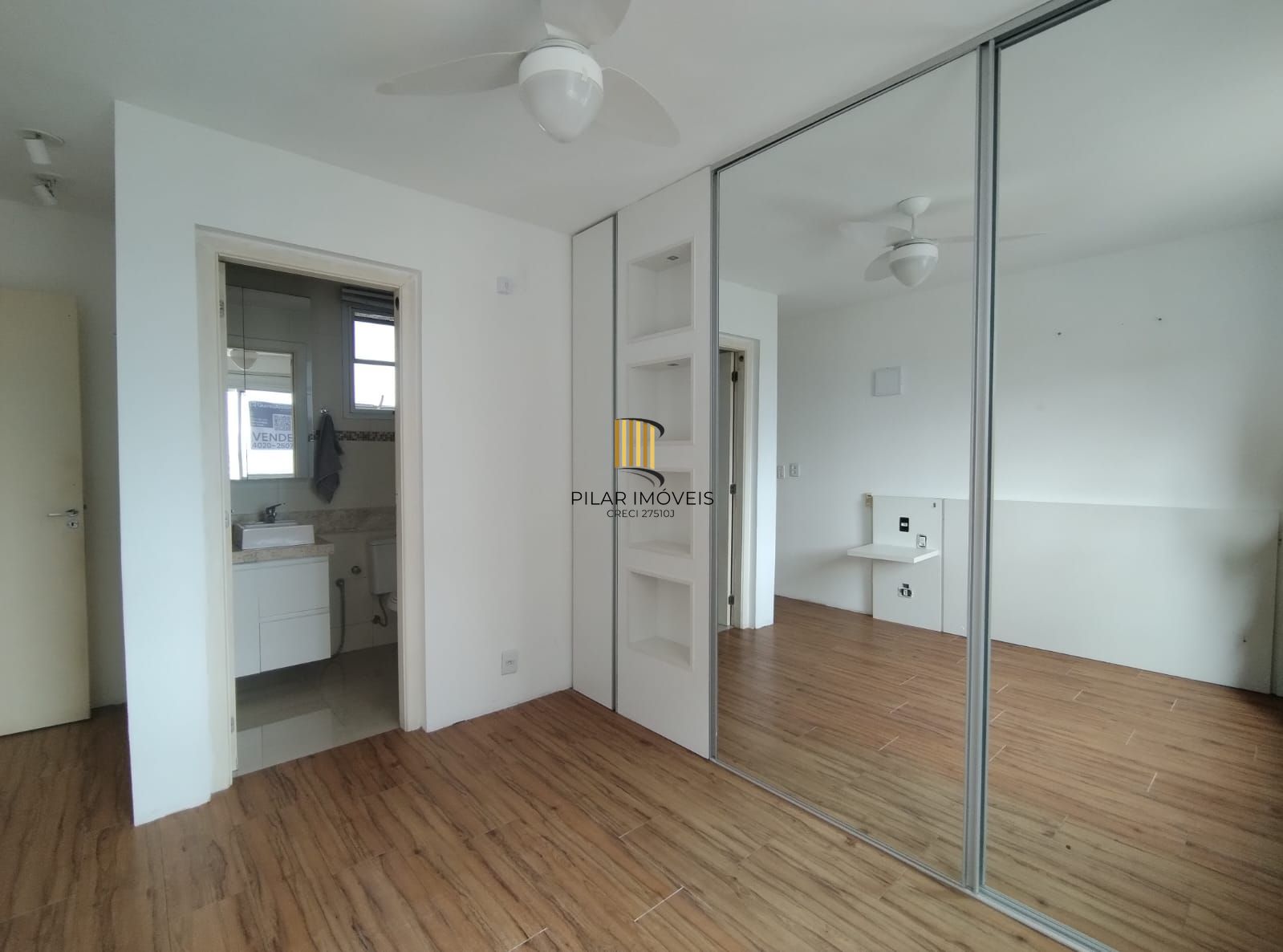 APARTAMENTO SEMIMOBILIADO - VENDA/ALUGUEL (R$3.000,00 + TX) NO CENTRO DE CANOAS!