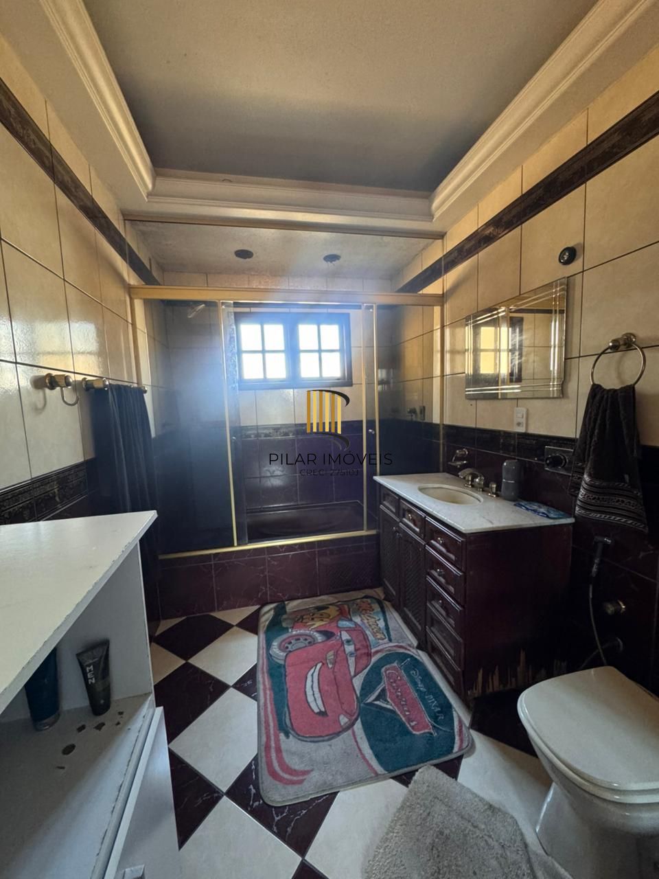 Casa 3 dormitórios no bairro Sarandi