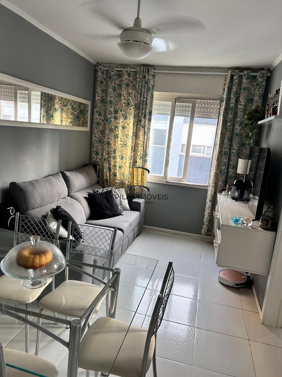 Vendo apartamento semi mobiliado, 1 dorm. , sala, quarto, banheiro, lavanderia, 4°.