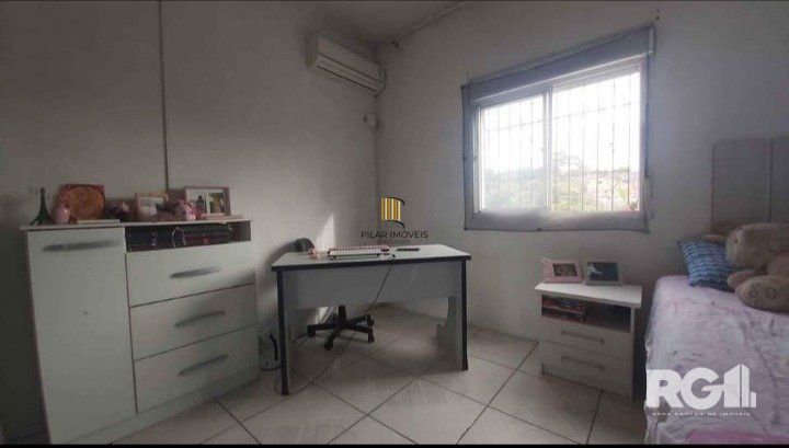 Casa 3 dormitórios no bairro Glória