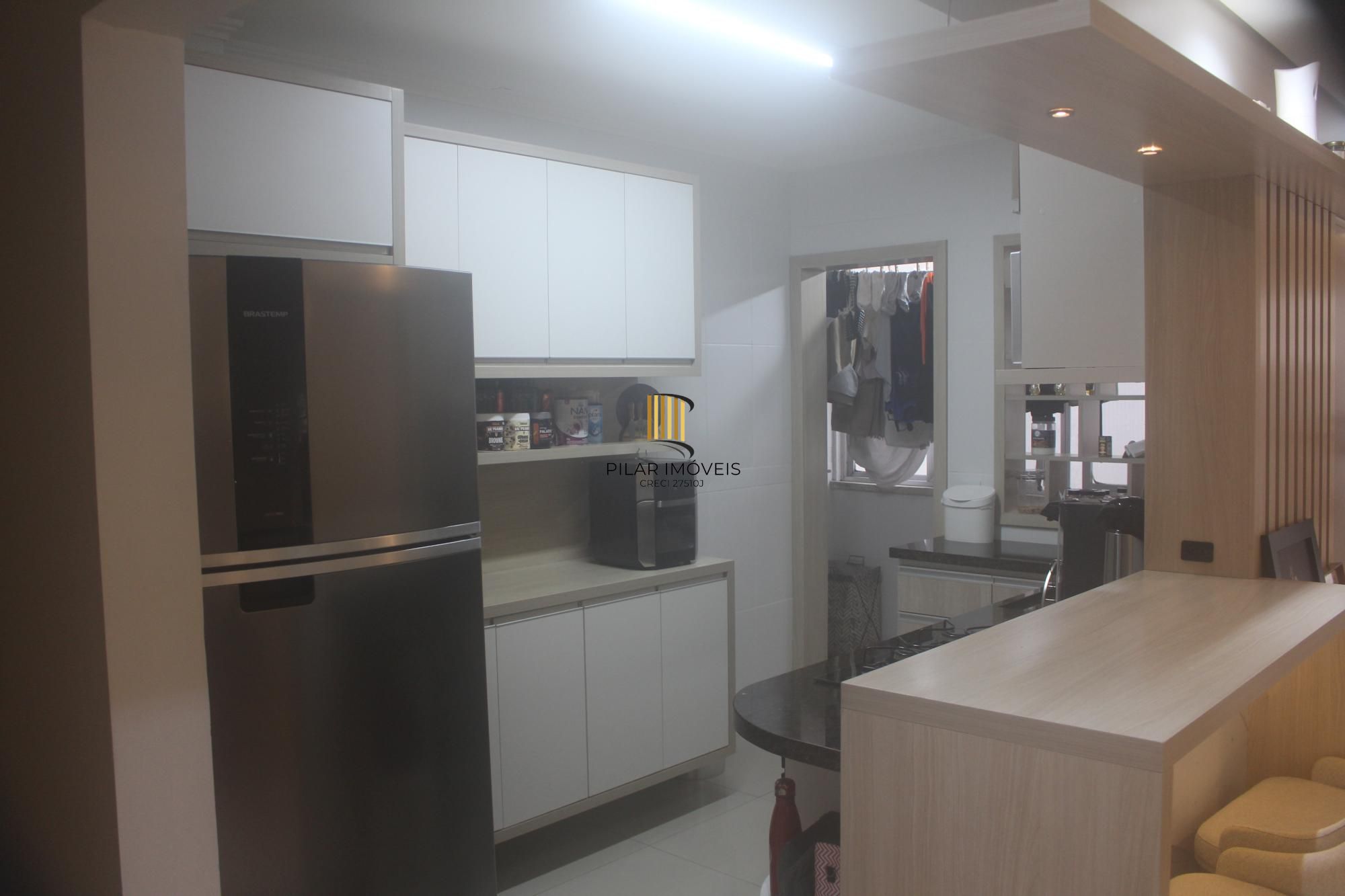 Apto 2 dormitórios semi-mobiliado próximo ao Iguatemi