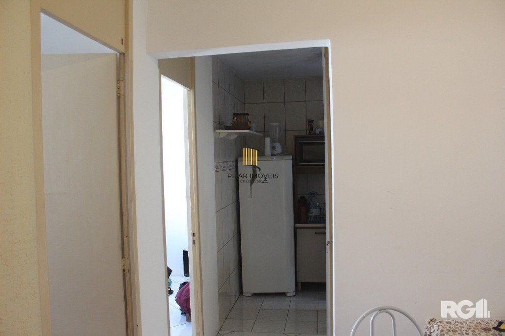 Apartamento 2 Dormitório(s) Bairro Rubem Berta