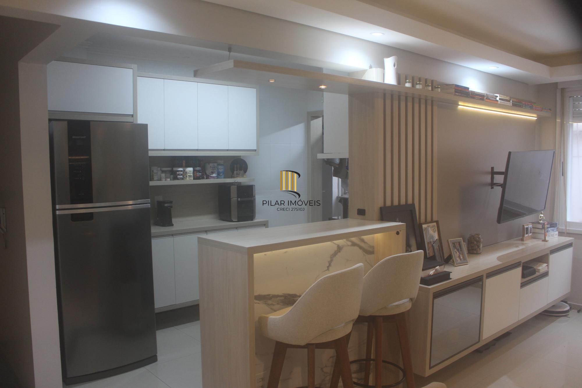 Apto 2 dormitórios semi-mobiliado próximo ao Iguatemi