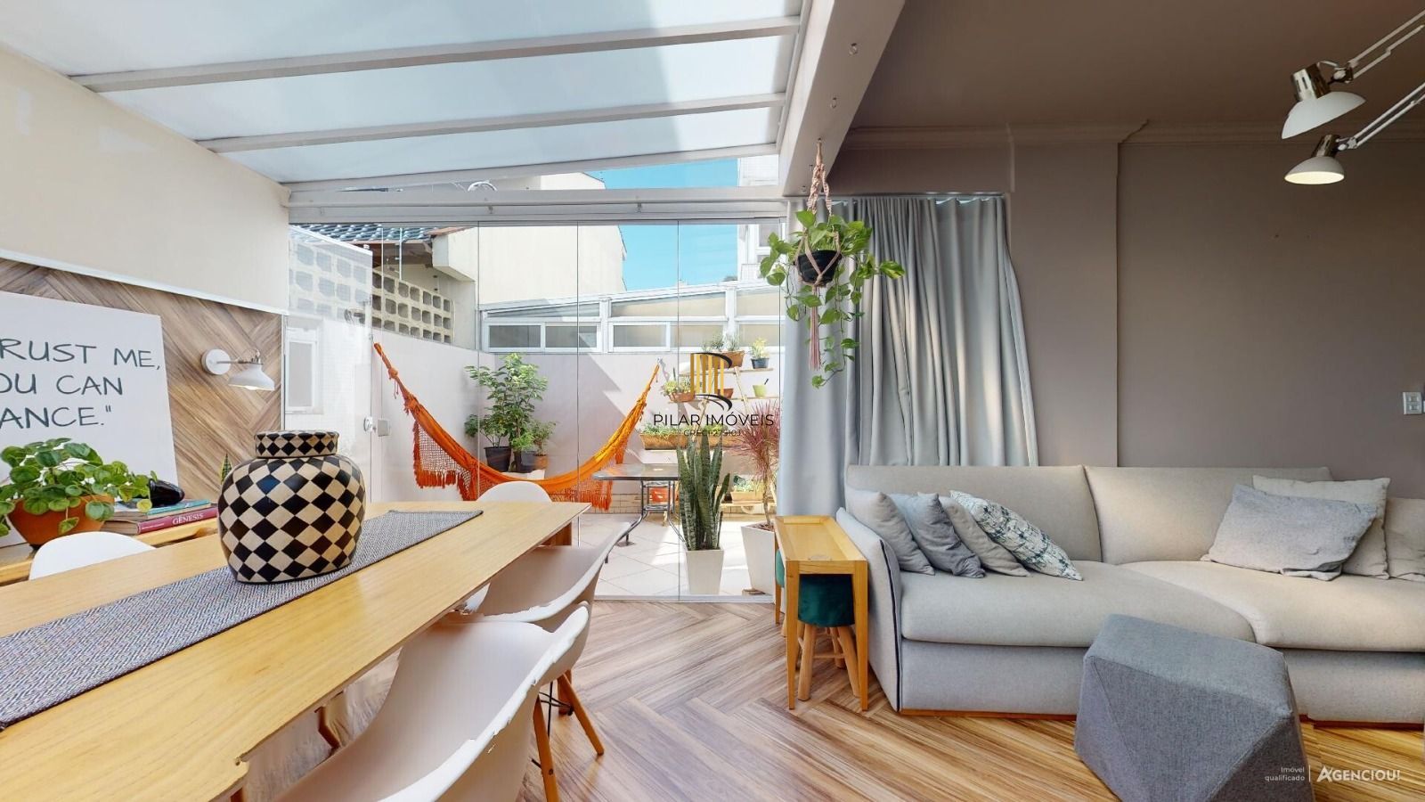 Apartamento 2 dormitórios no bairro Jardim  Botânico