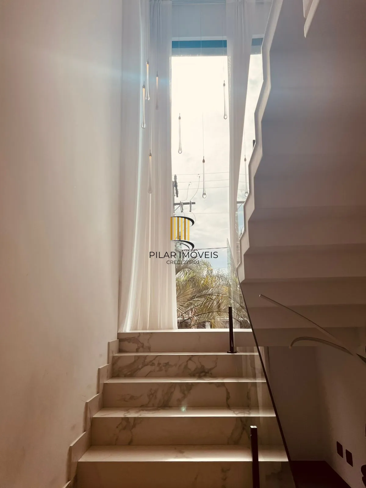 Casa de Condomínio 3 dormitórios no bairro São Vicente
