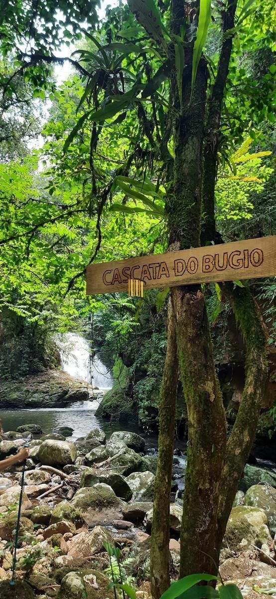 SITIO PARA LAZER E TURISMO.  COM TODAS AS LICENÇAS, URBANIZADO PRONTO PARA INVESTIMENTO EM TURISMO