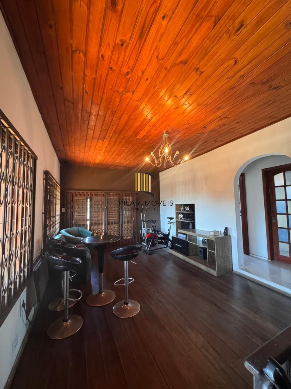 Casa 3 dormitórios no bairro Sarandi